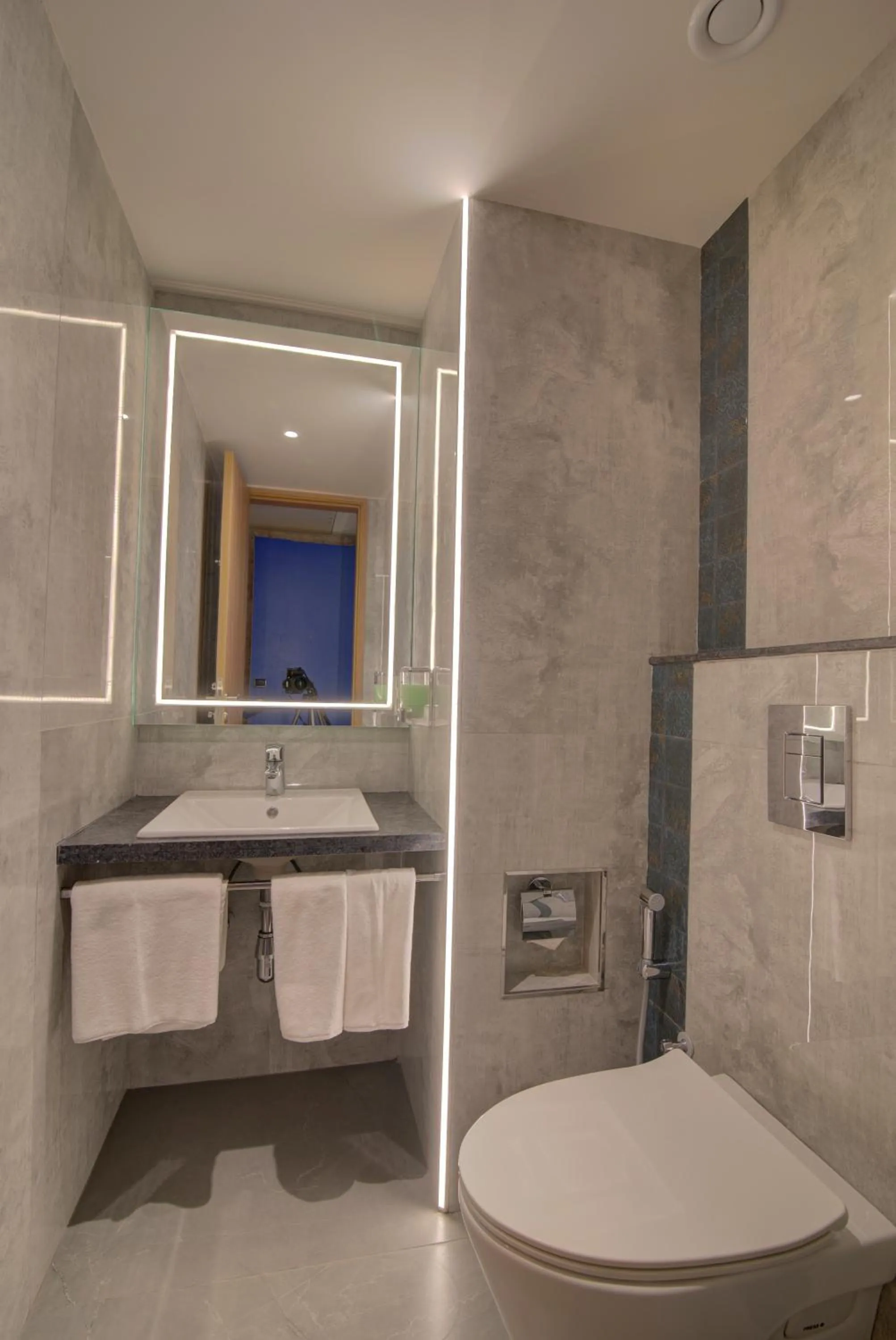 Toilet in 7 Apple Hotel Nashik