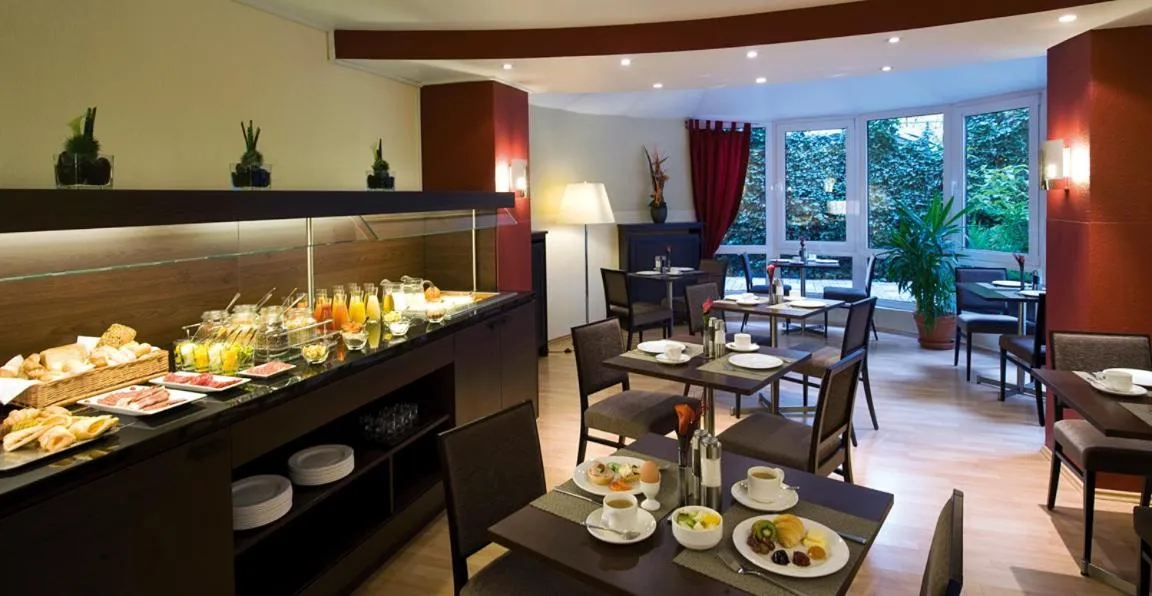 Restaurant/places to eat in Villa Hotel Frankfurt by MZ HotelCollection