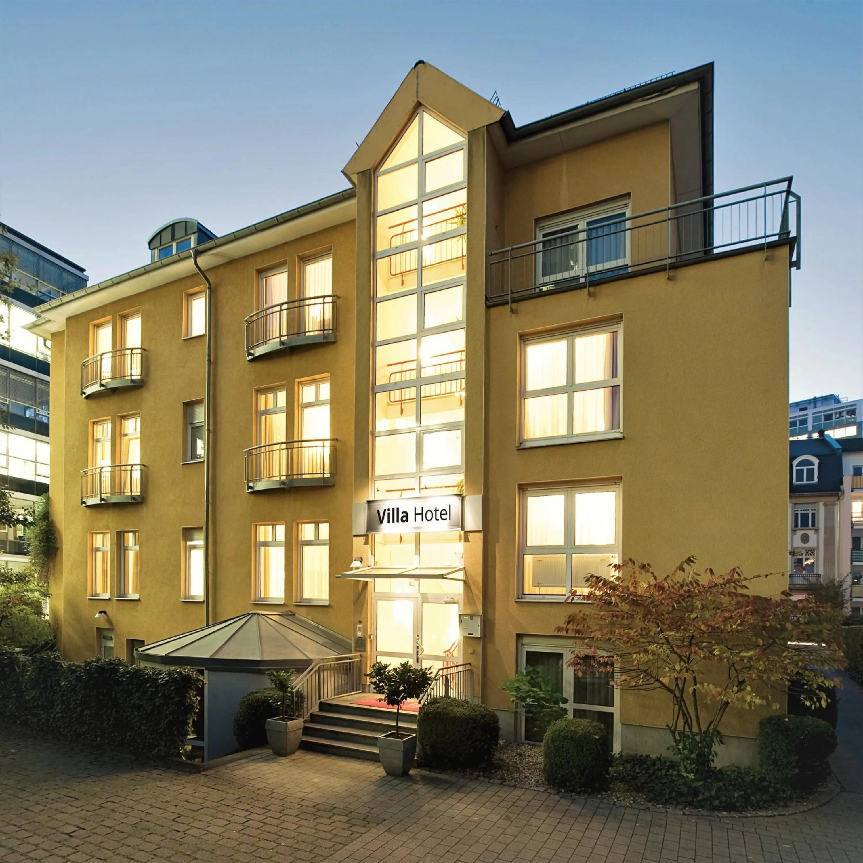 Property building in Villa Hotel Frankfurt by MZ HotelCollection