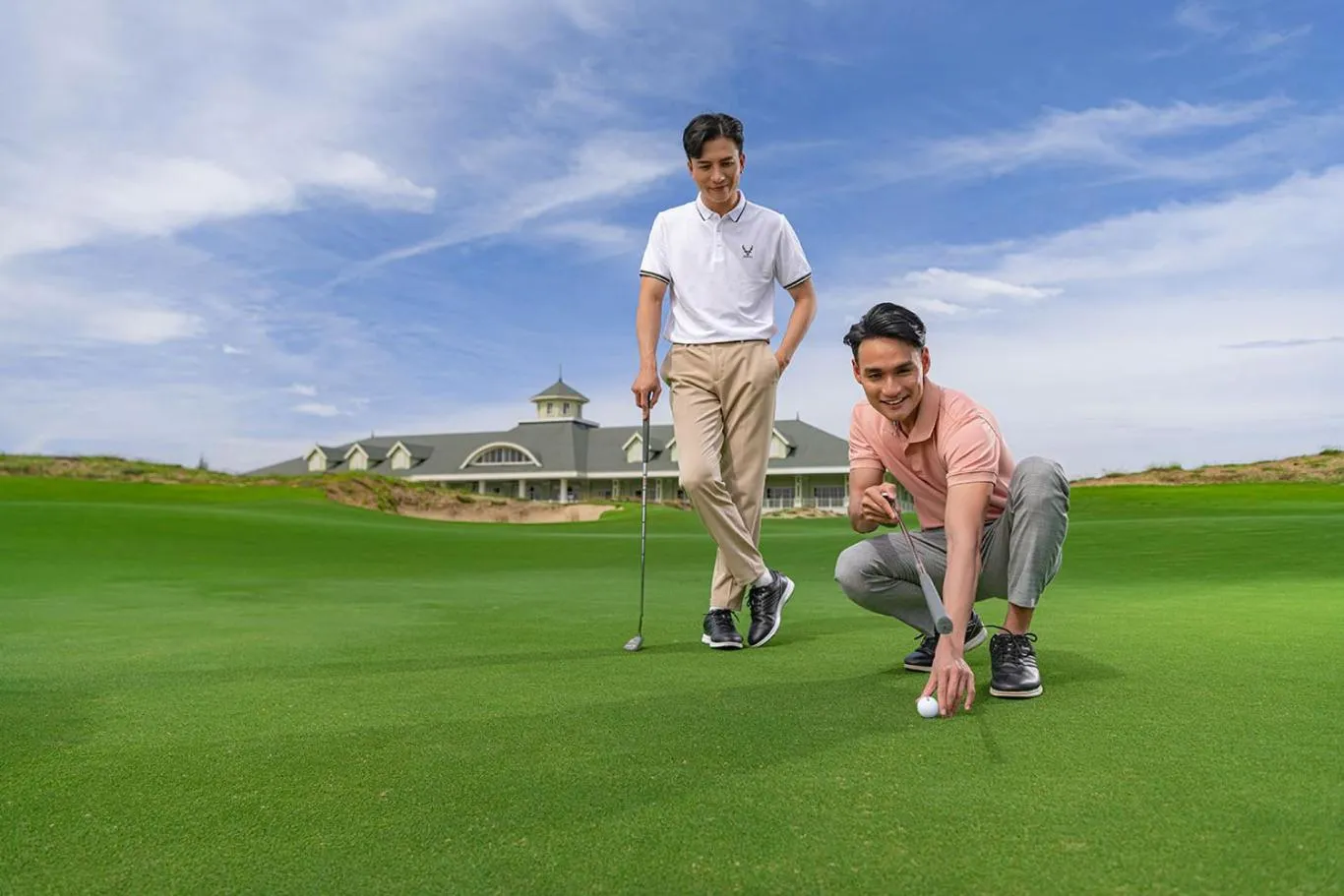 Golfcourse in Hoiana Residences