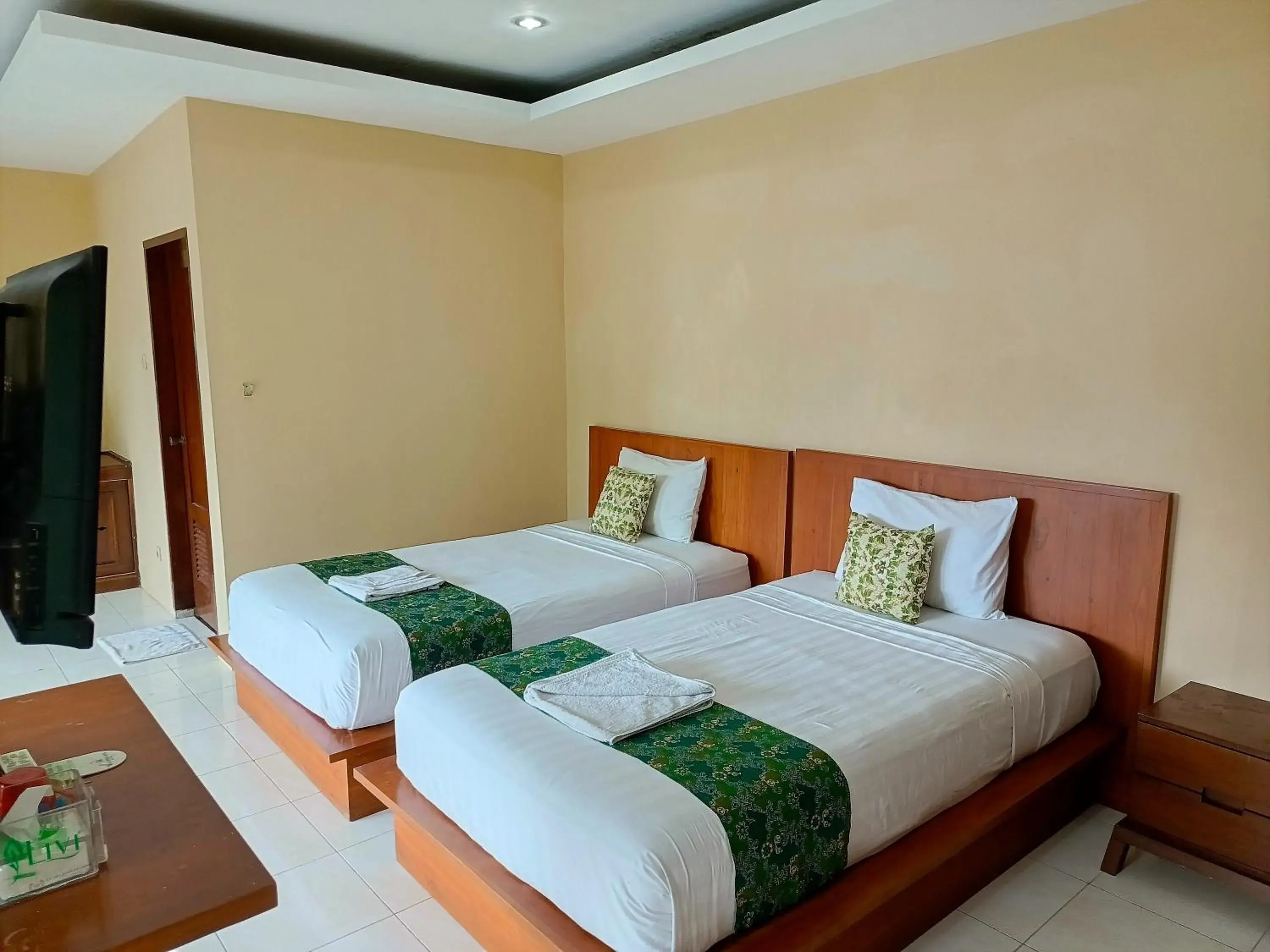 Large Twin Room in Melati Resort & Hotel Kuta Lombok Large Twin Room in Melati Resort & Hotel Kuta Lombok