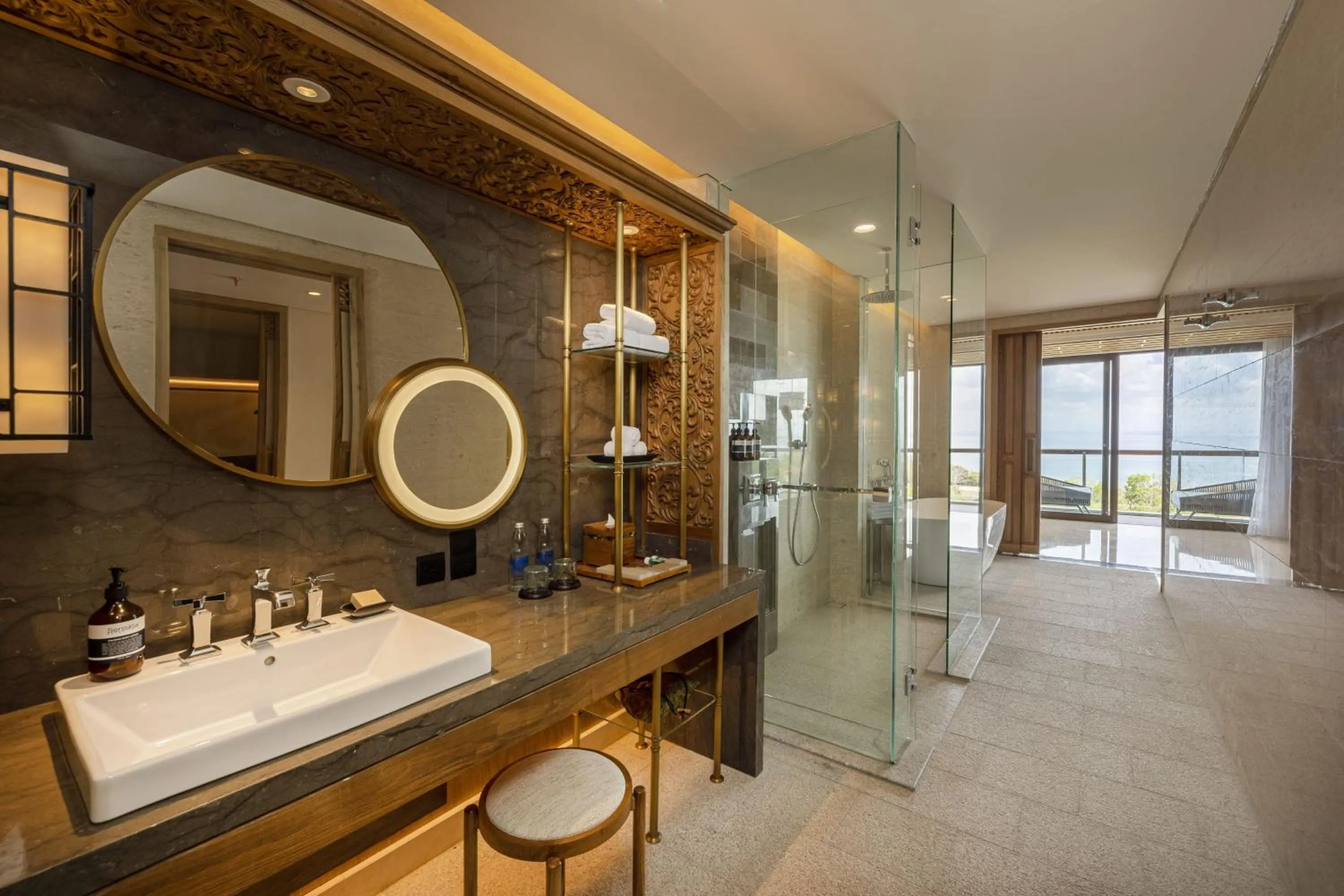 Shower in AYANA Segara Bali