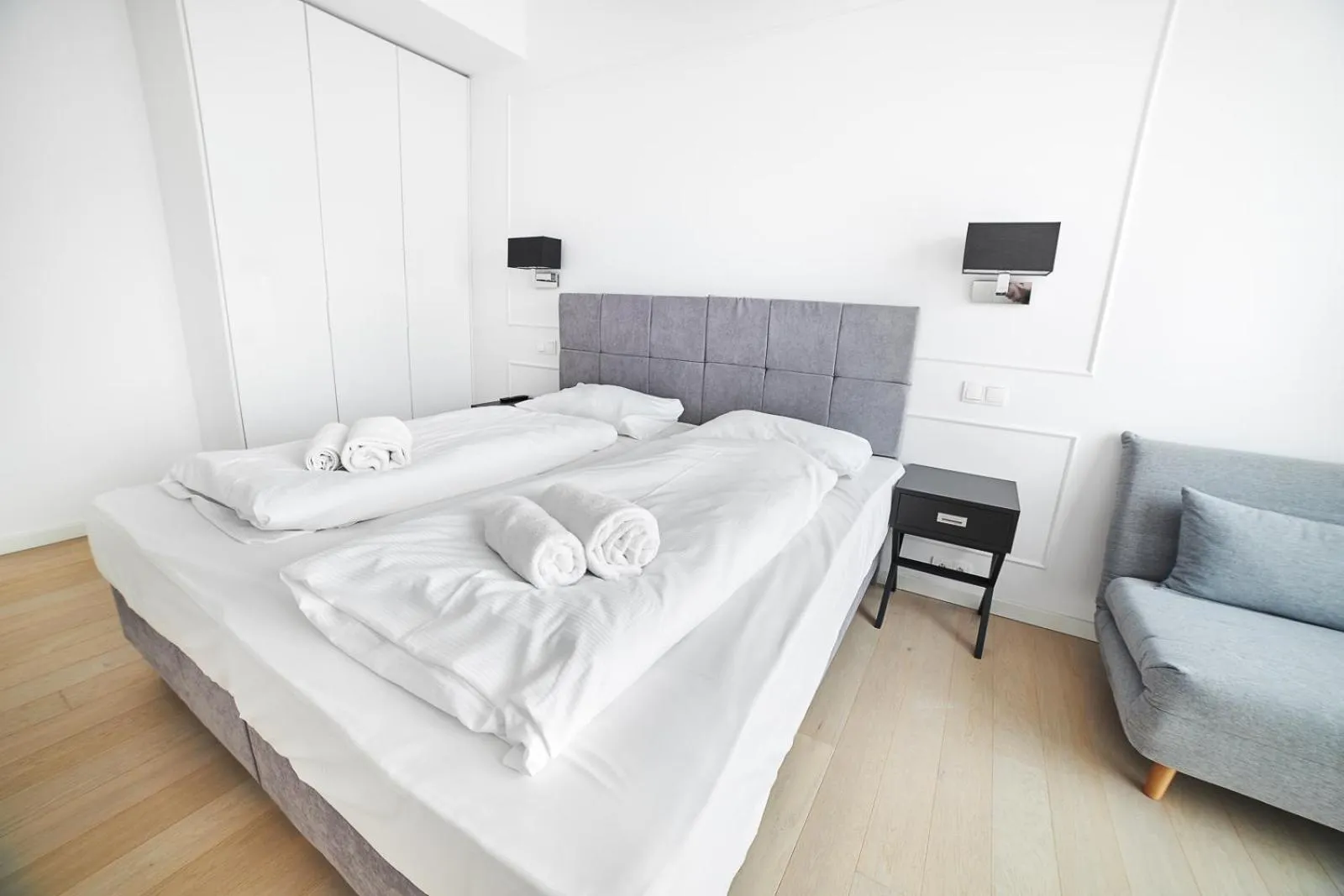 Bed in Dune Beach Resort - C