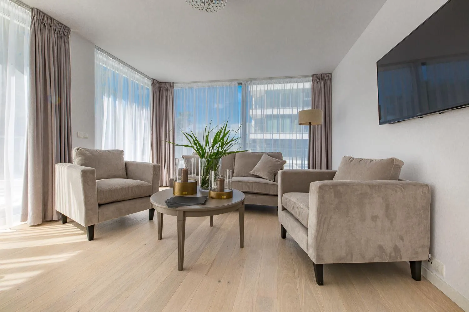 Living room in Dune Beach Resort - C