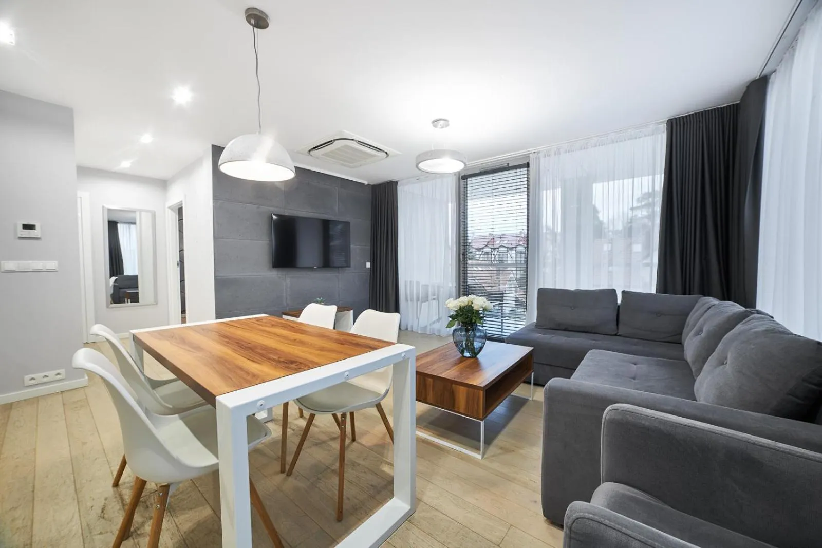 Communal lounge/ TV room in Dune Beach Resort - C