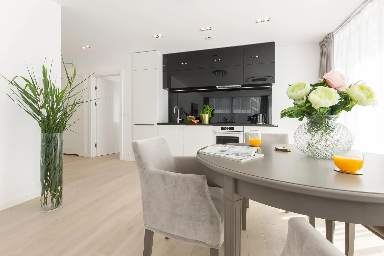 Dining area in Dune Beach Resort - C