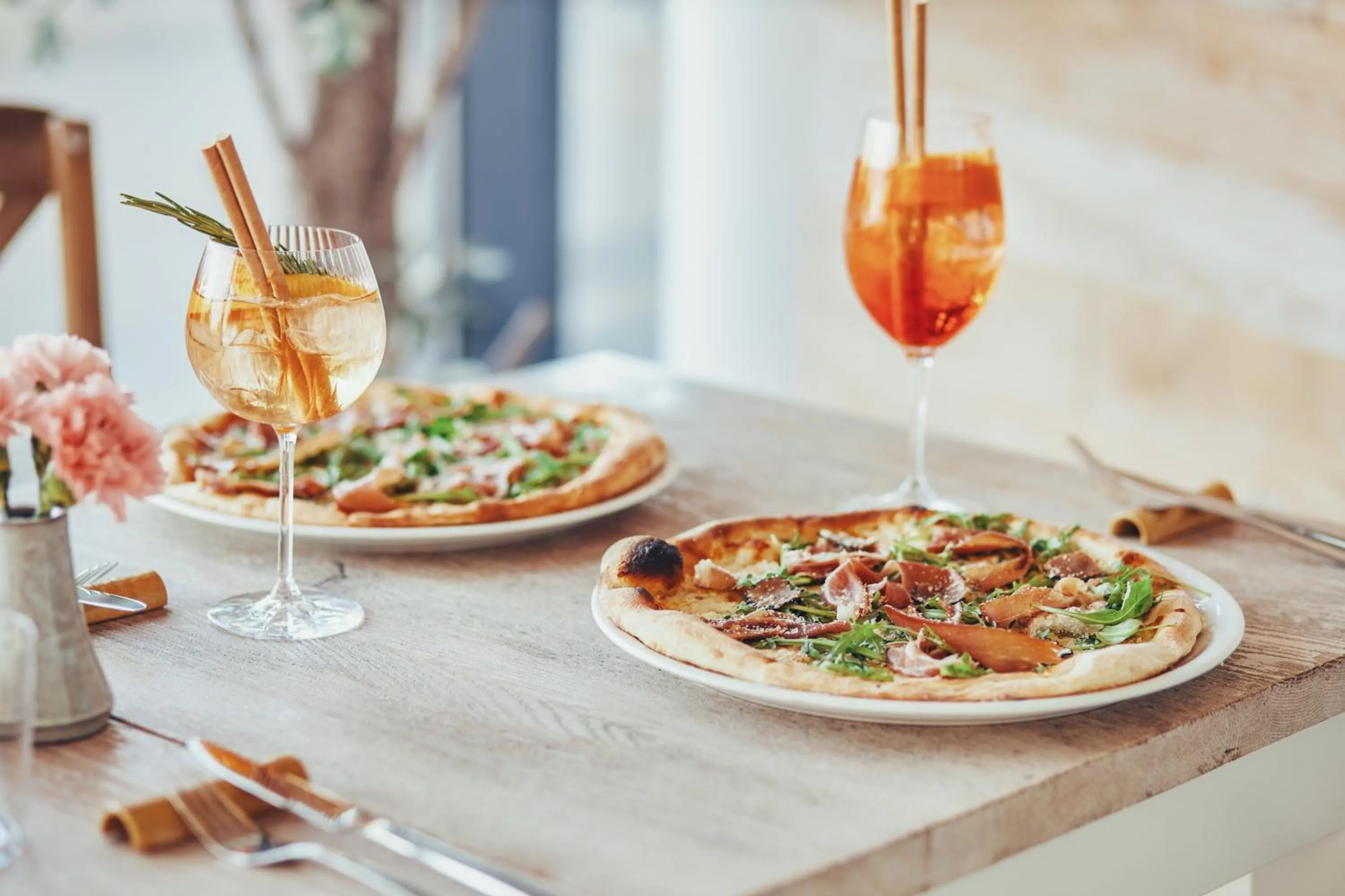 Restaurant/places to eat in Dune Beach Resort - C