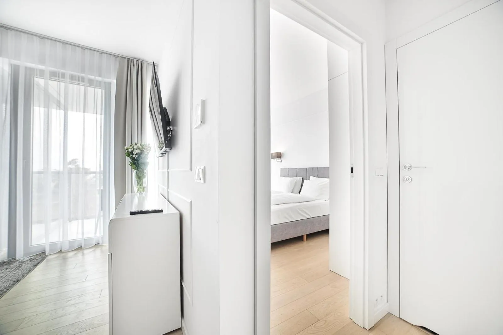 TV and multimedia in Dune Beach Resort - C