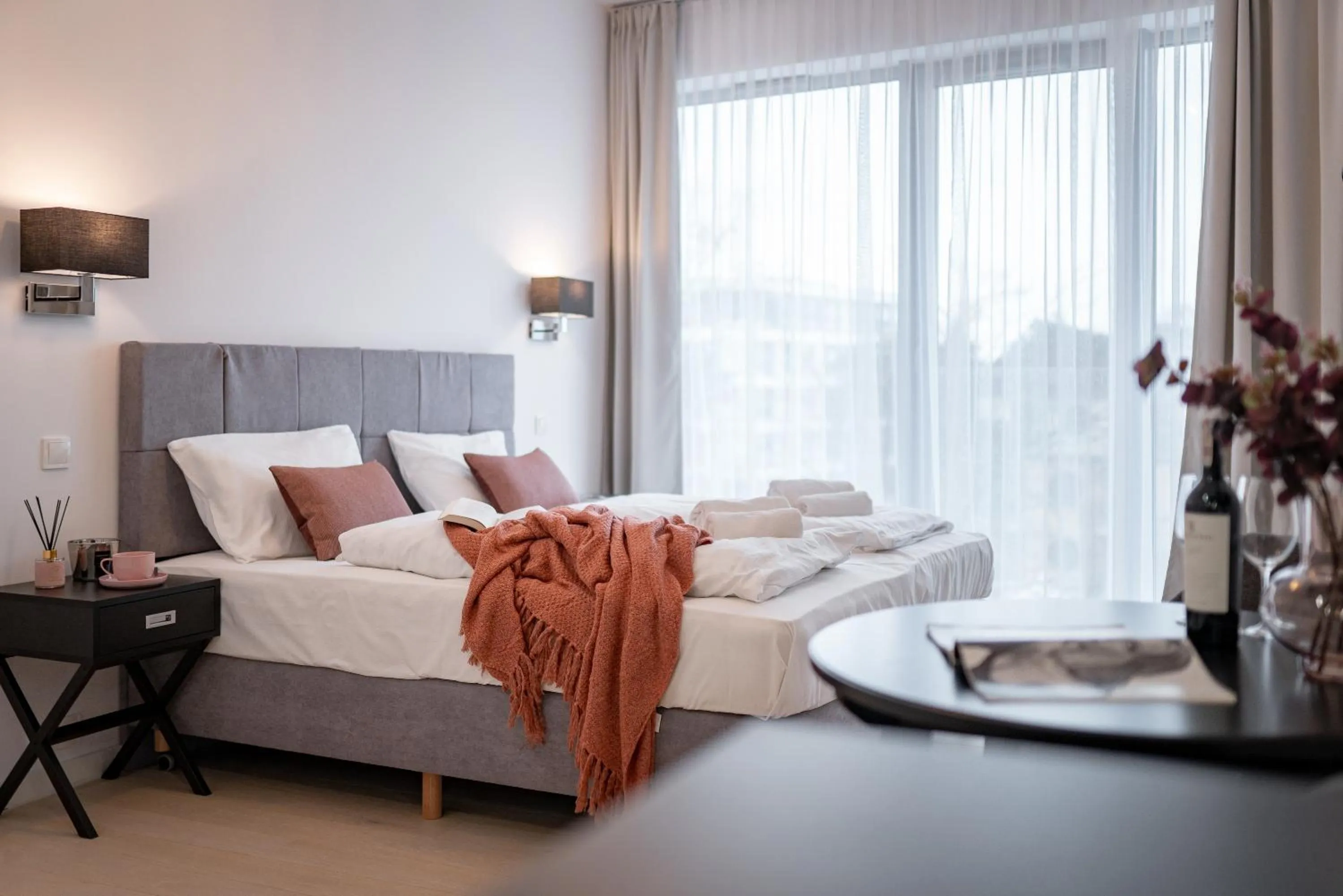 Photo of the whole room in Dune Beach Resort - C