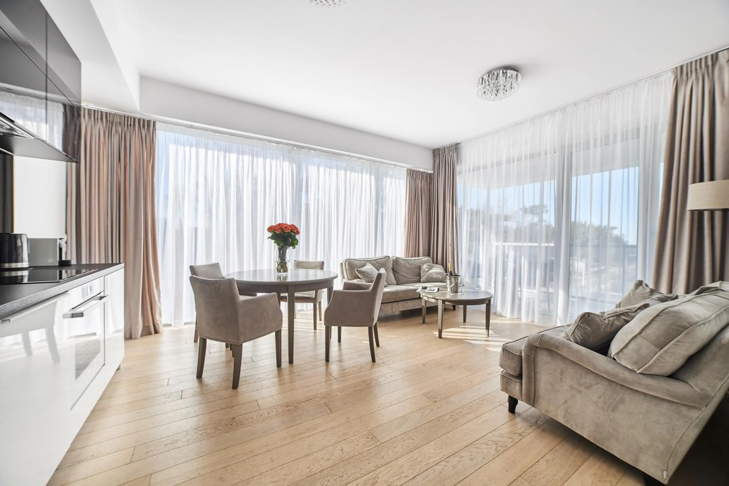 Living room in Dune Beach Resort - C