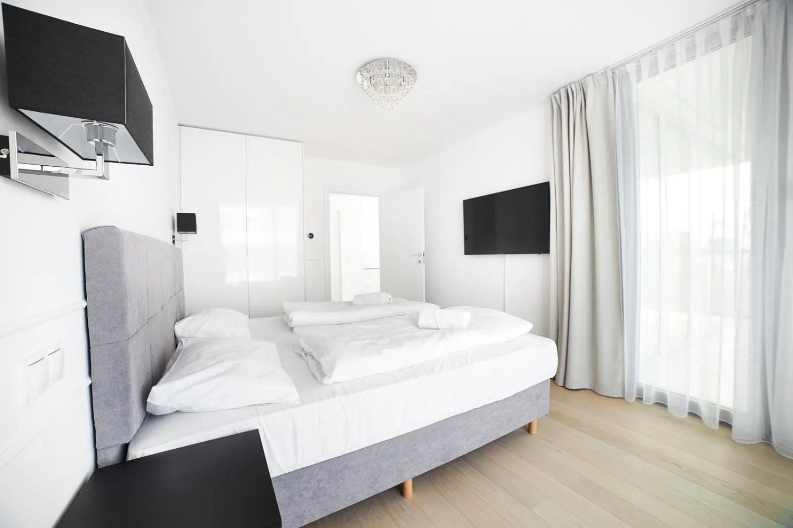 Bed in Dune Beach Resort - C