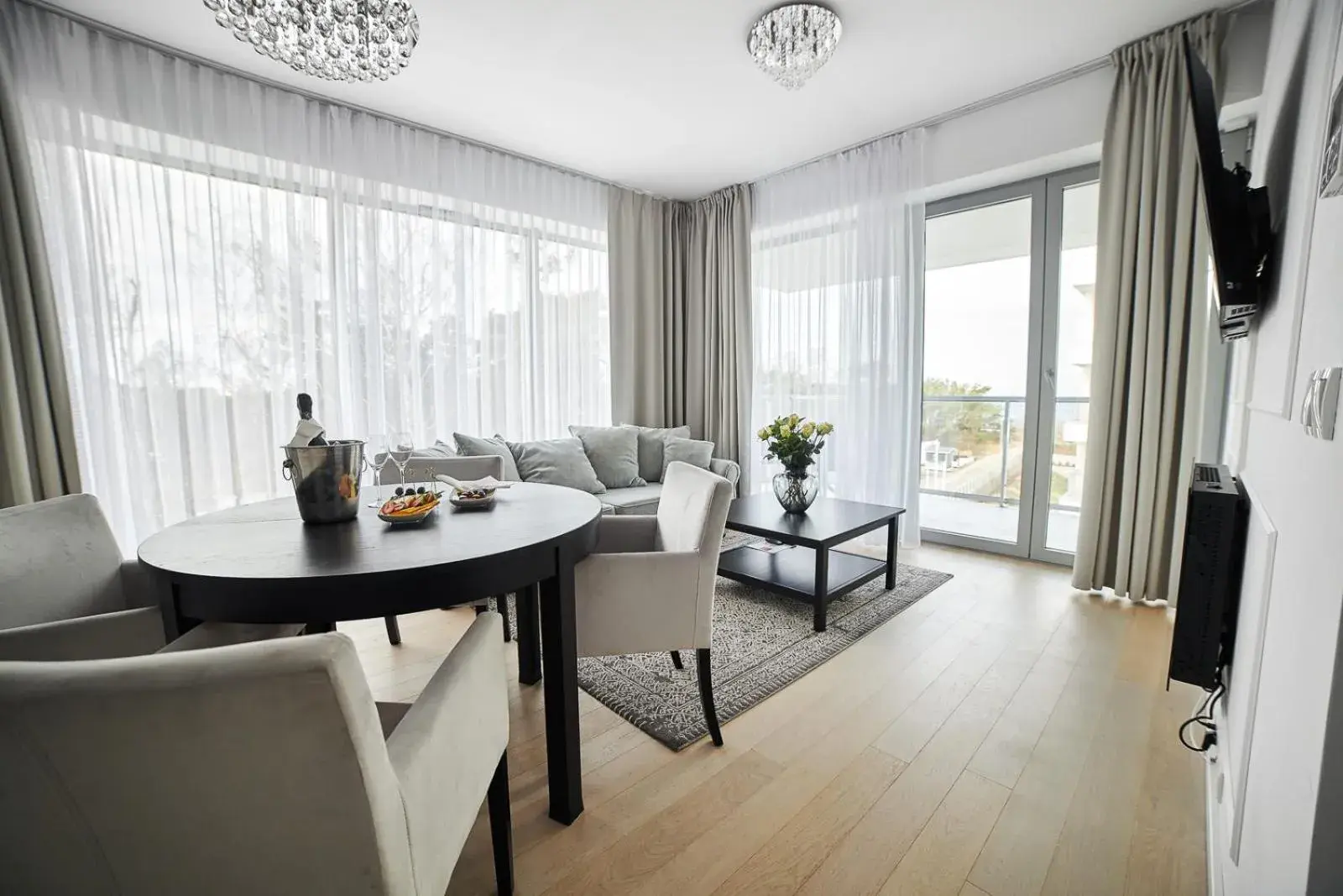 Two-Bedroom Apartment C315 (Partial Sea View) in Dune Beach Resort - C Two-Bedroom Apartment C315 (Partial Sea View) in Dune Beach Resort - C