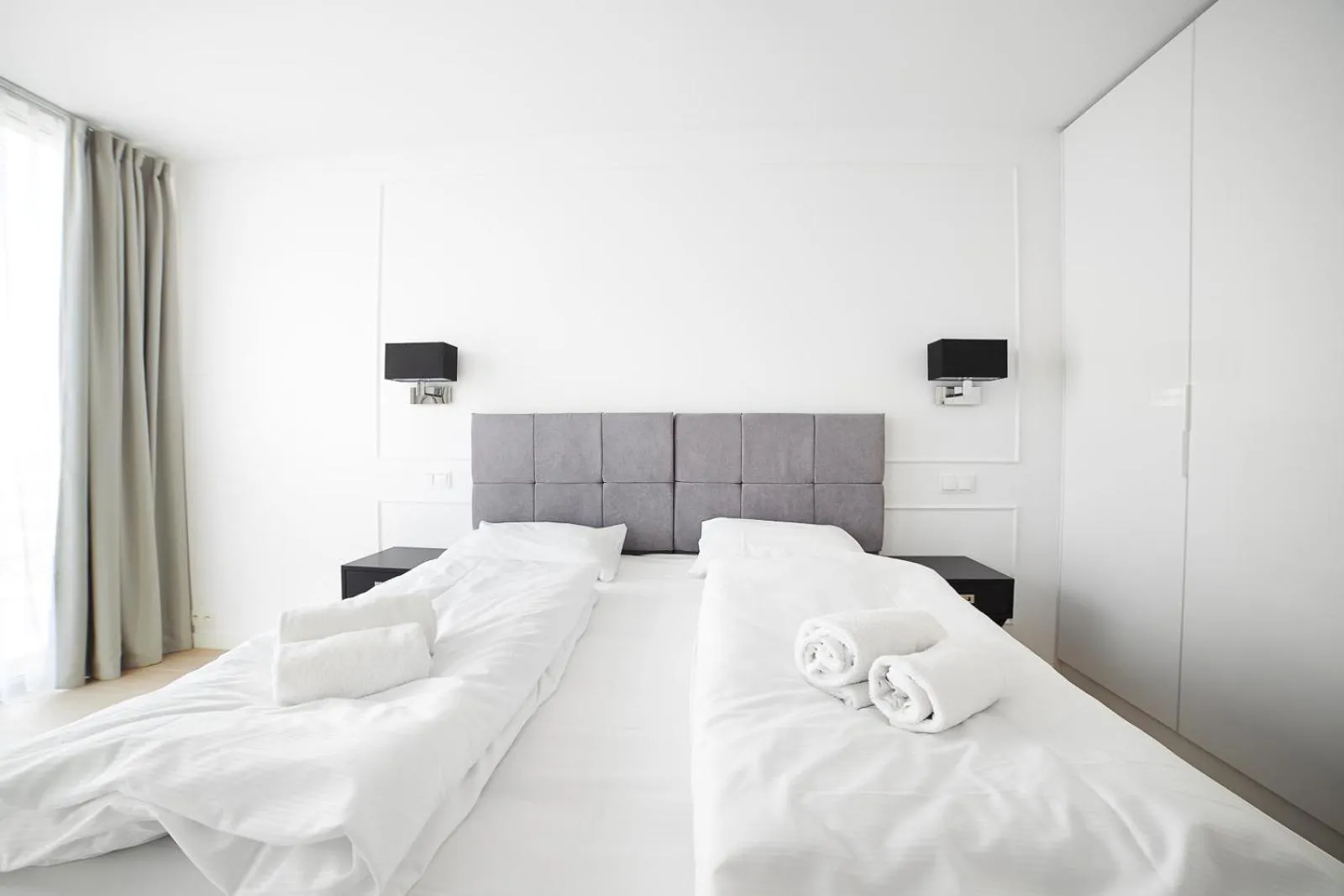 Bed in Dune Beach Resort - C