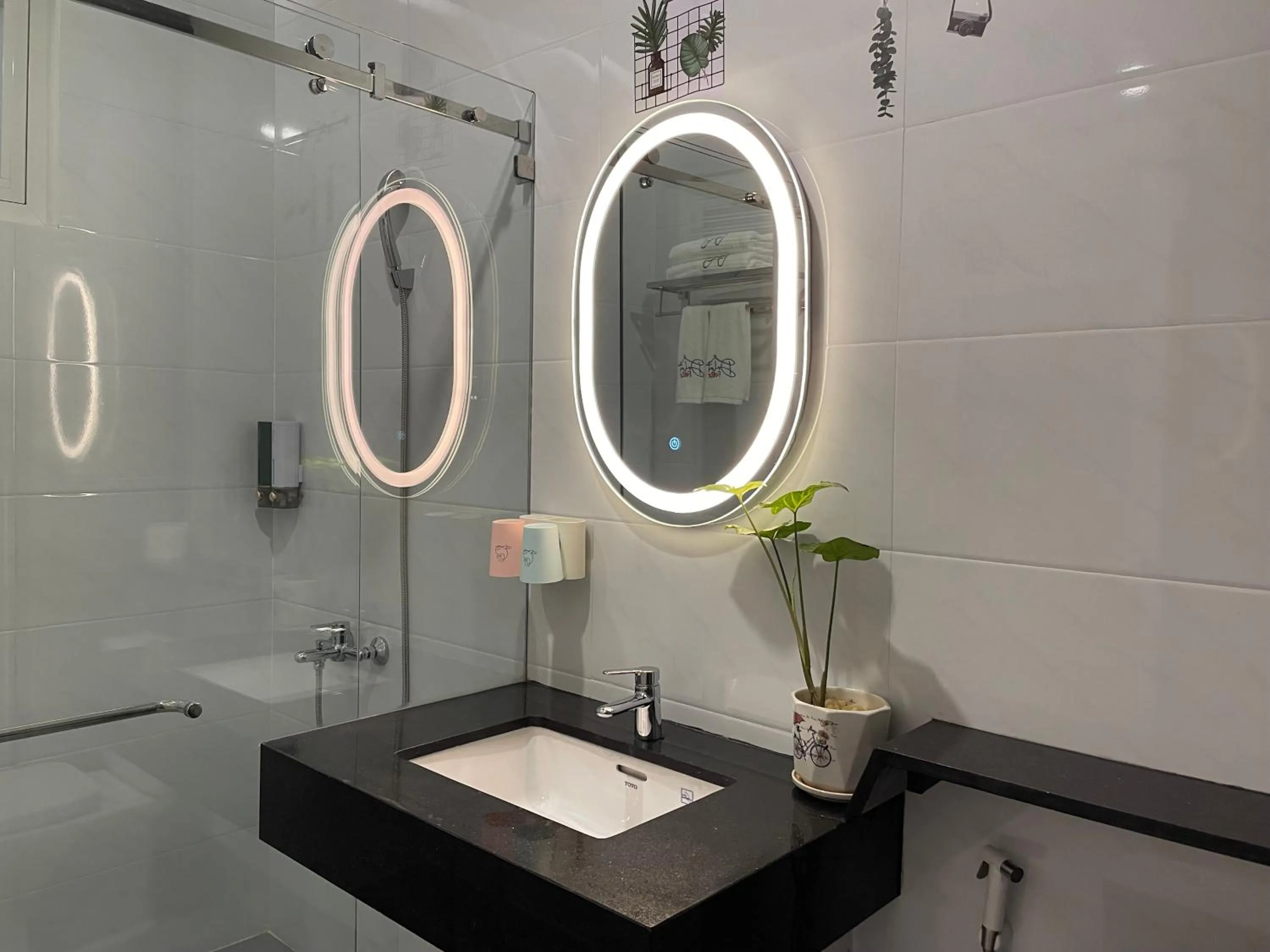 Bathroom in Feliz Dalat Homestay