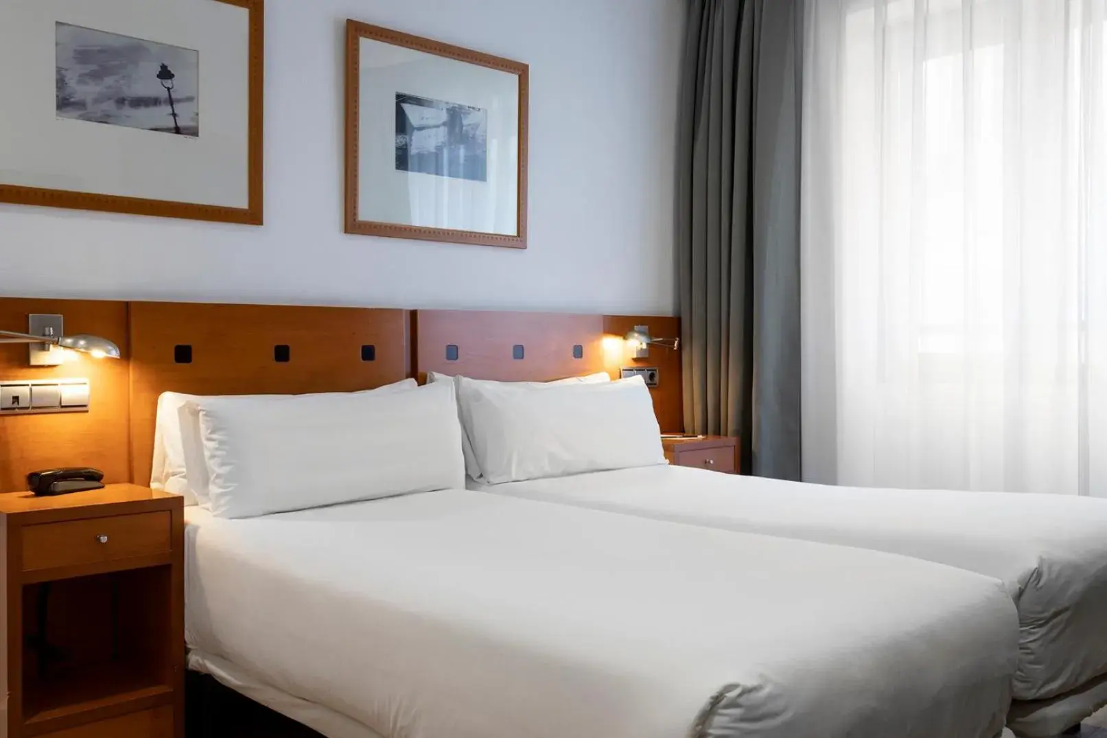 Bed in Petit Palace Cliper-Gran Vía Bed in Petit Palace Cliper-Gran Vía