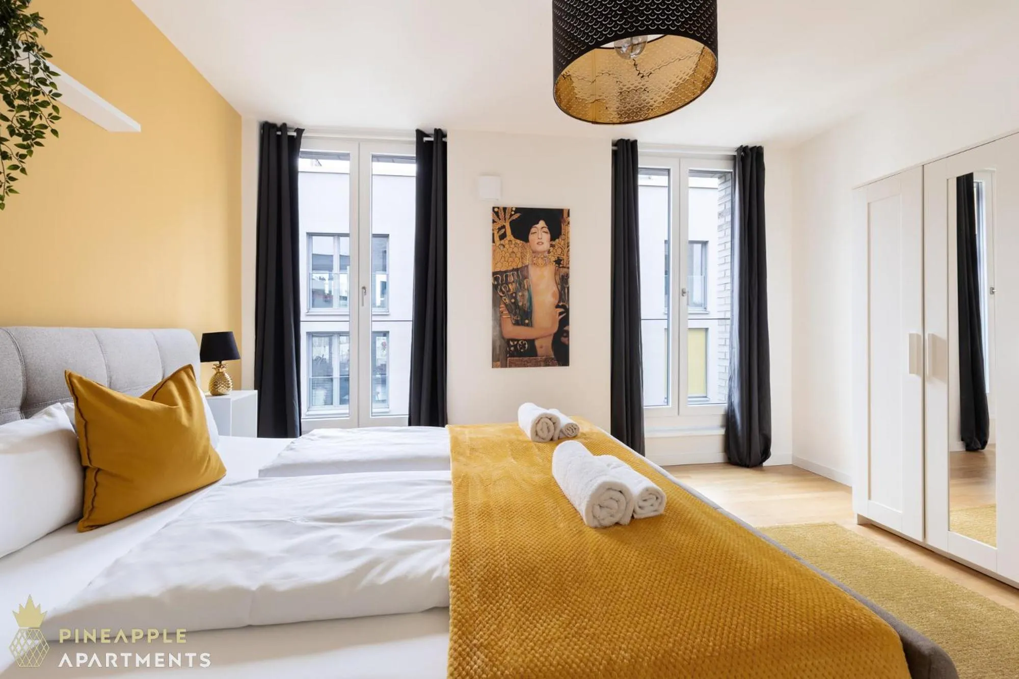 PINEAPPLE APARTMENTS - Altstadt II - 124qm - 1x free parking
