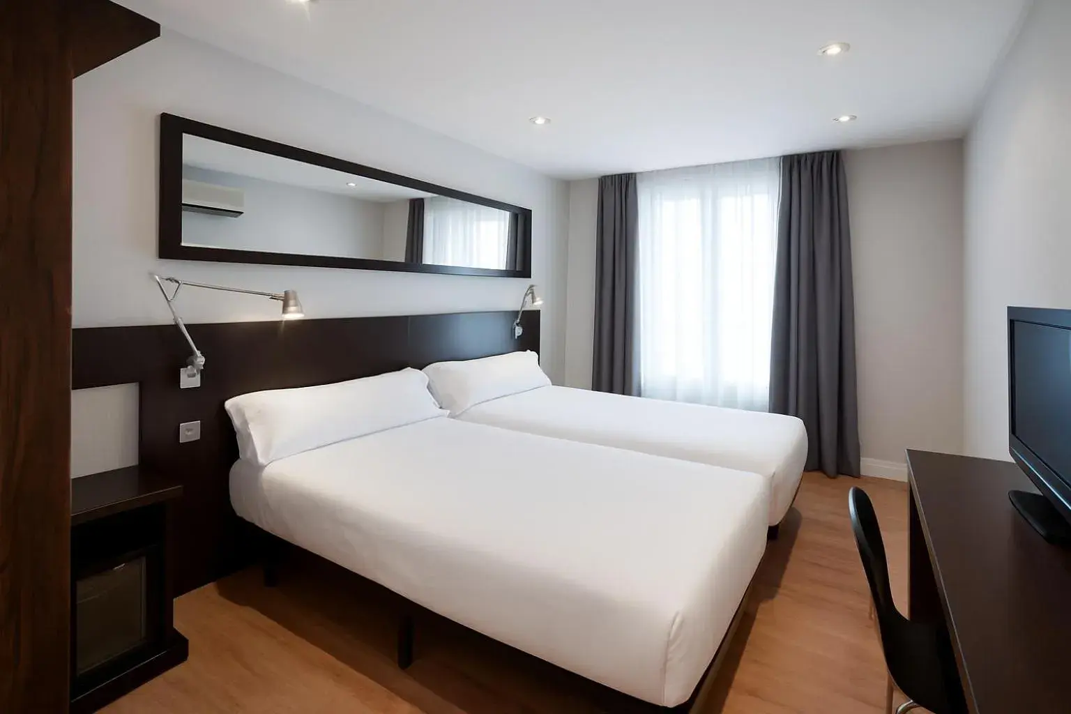 Bedroom, Bed in Petit Palace Arana Bilbao Bedroom, Bed in Petit Palace Arana Bilbao