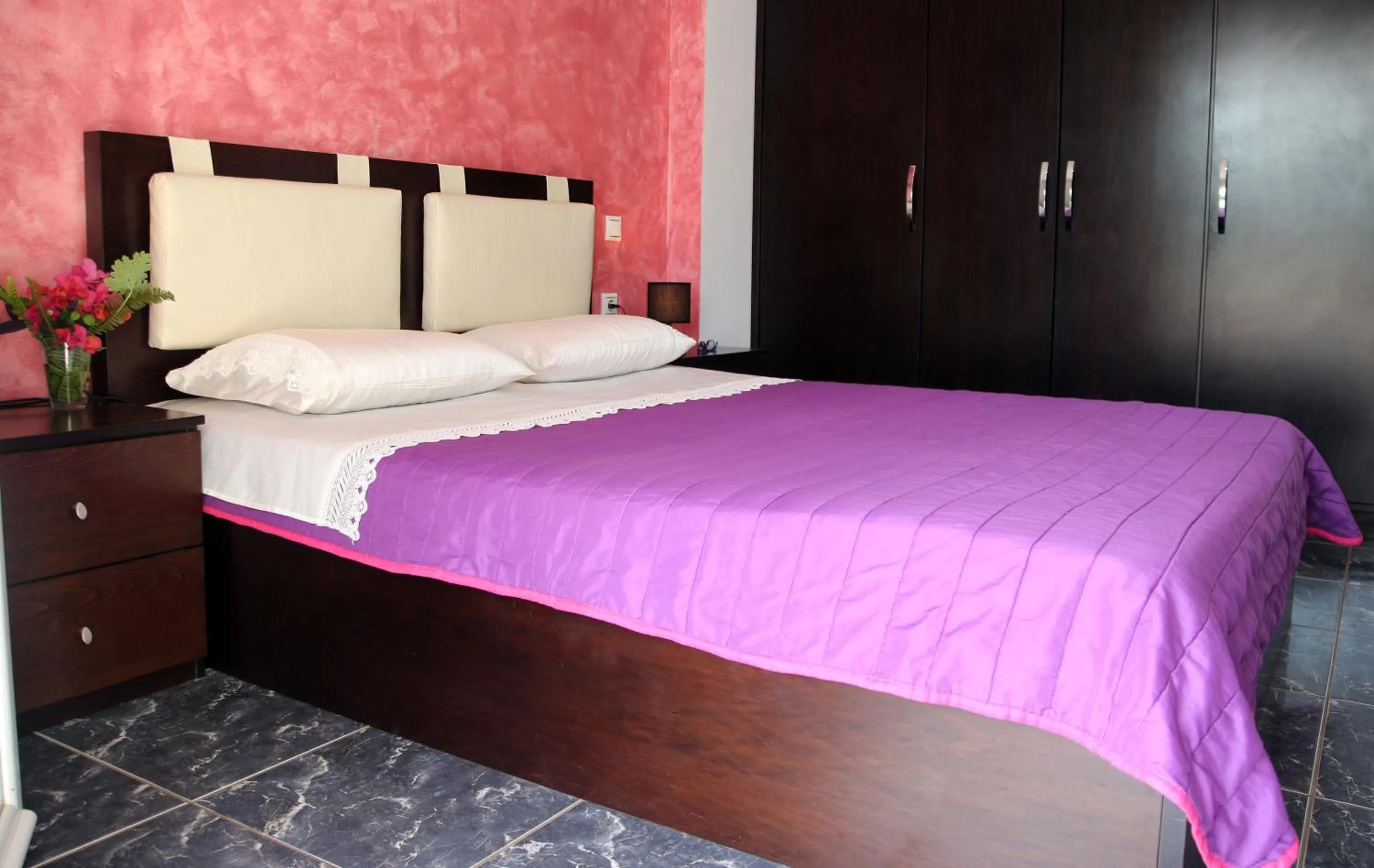 Bed in Kouros Chania Villas