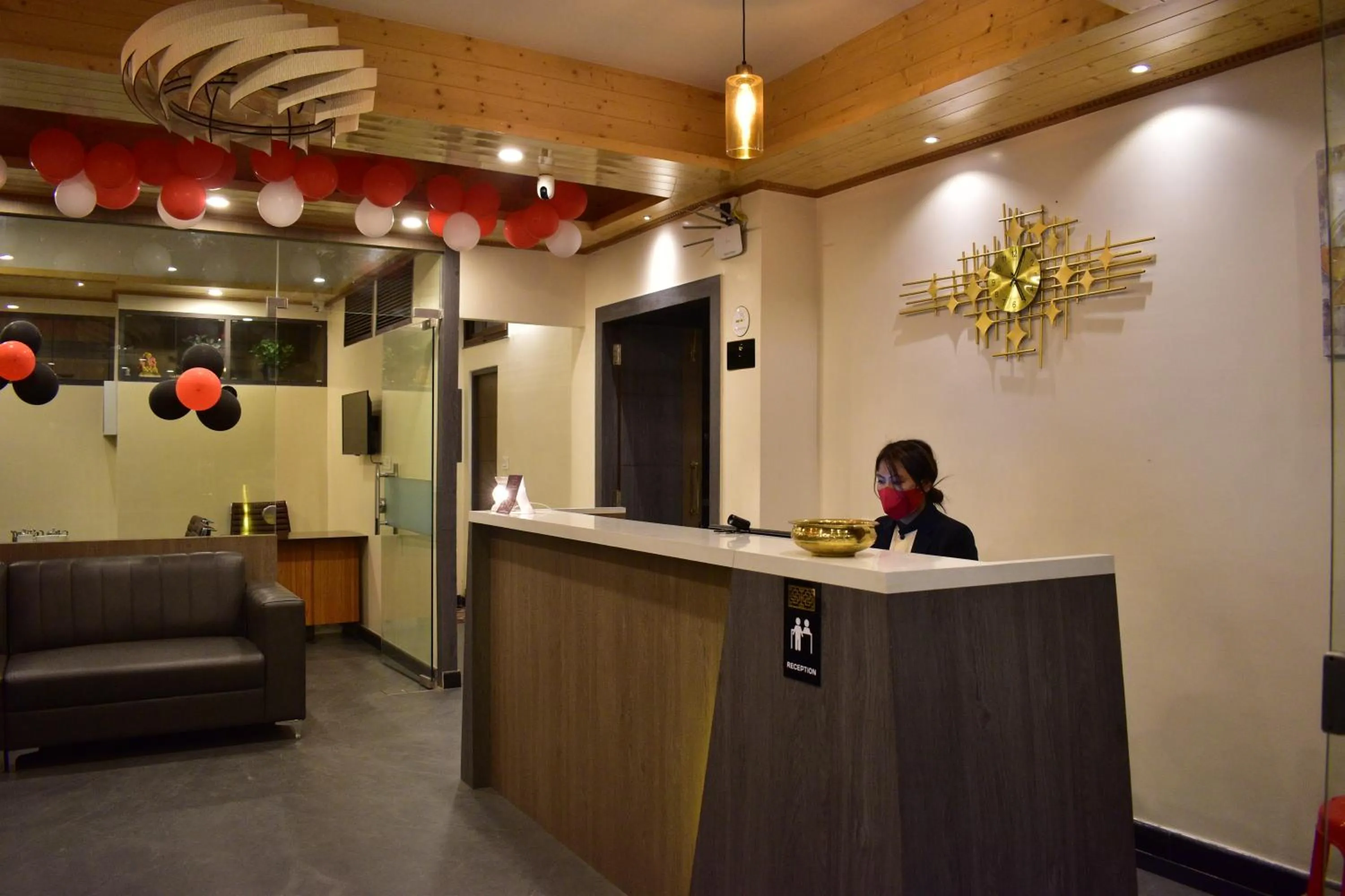 Lobby or reception in HOTEL MONTANA VYOO