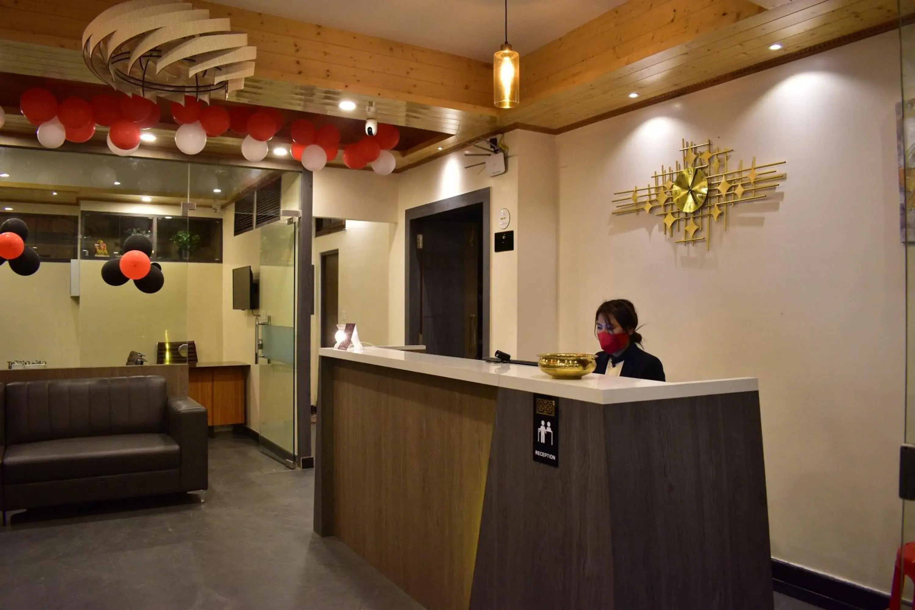 Lobby or reception in HOTEL MONTANA VYOO Lobby or reception in HOTEL MONTANA VYOO