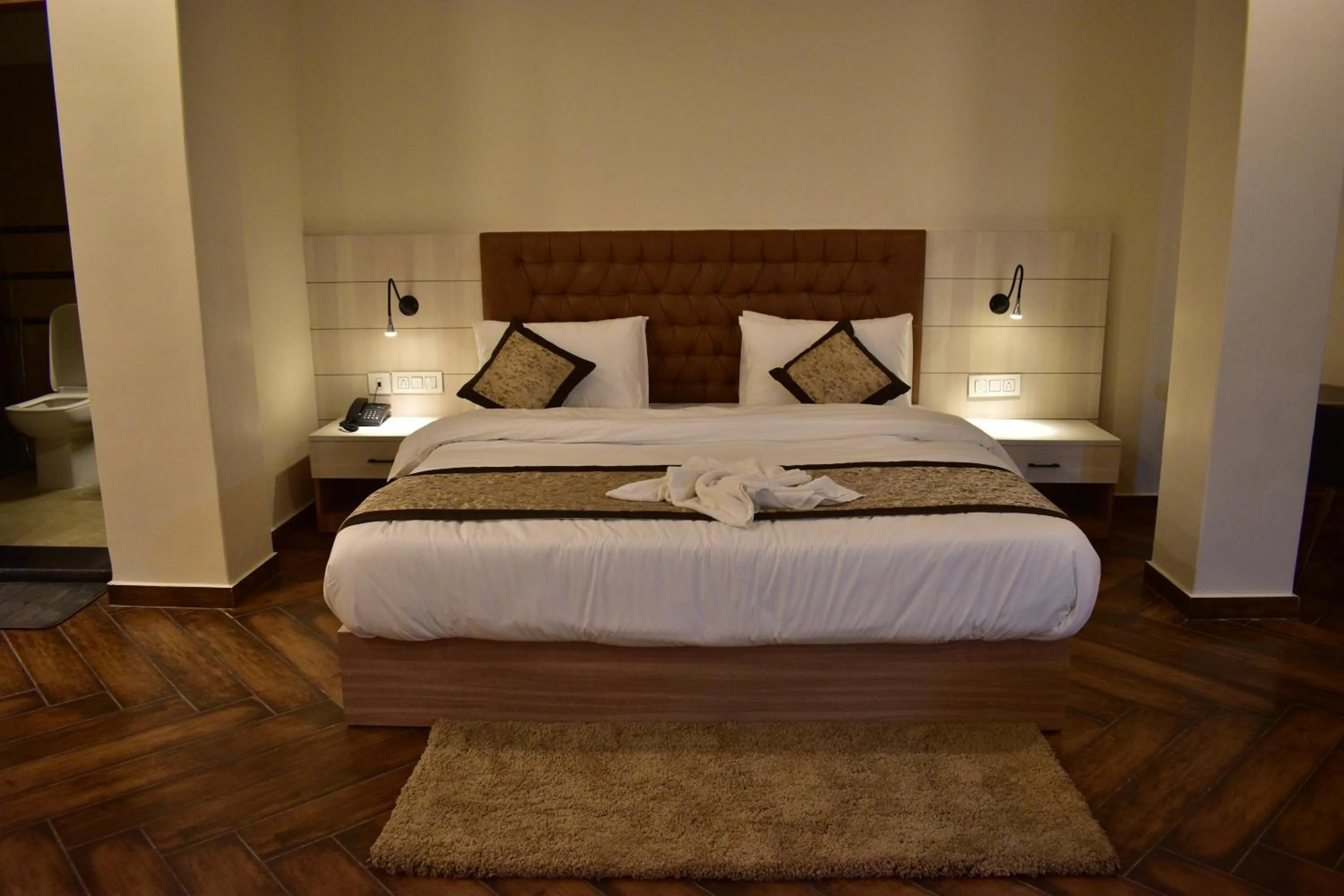 Bed in HOTEL MONTANA VYOO