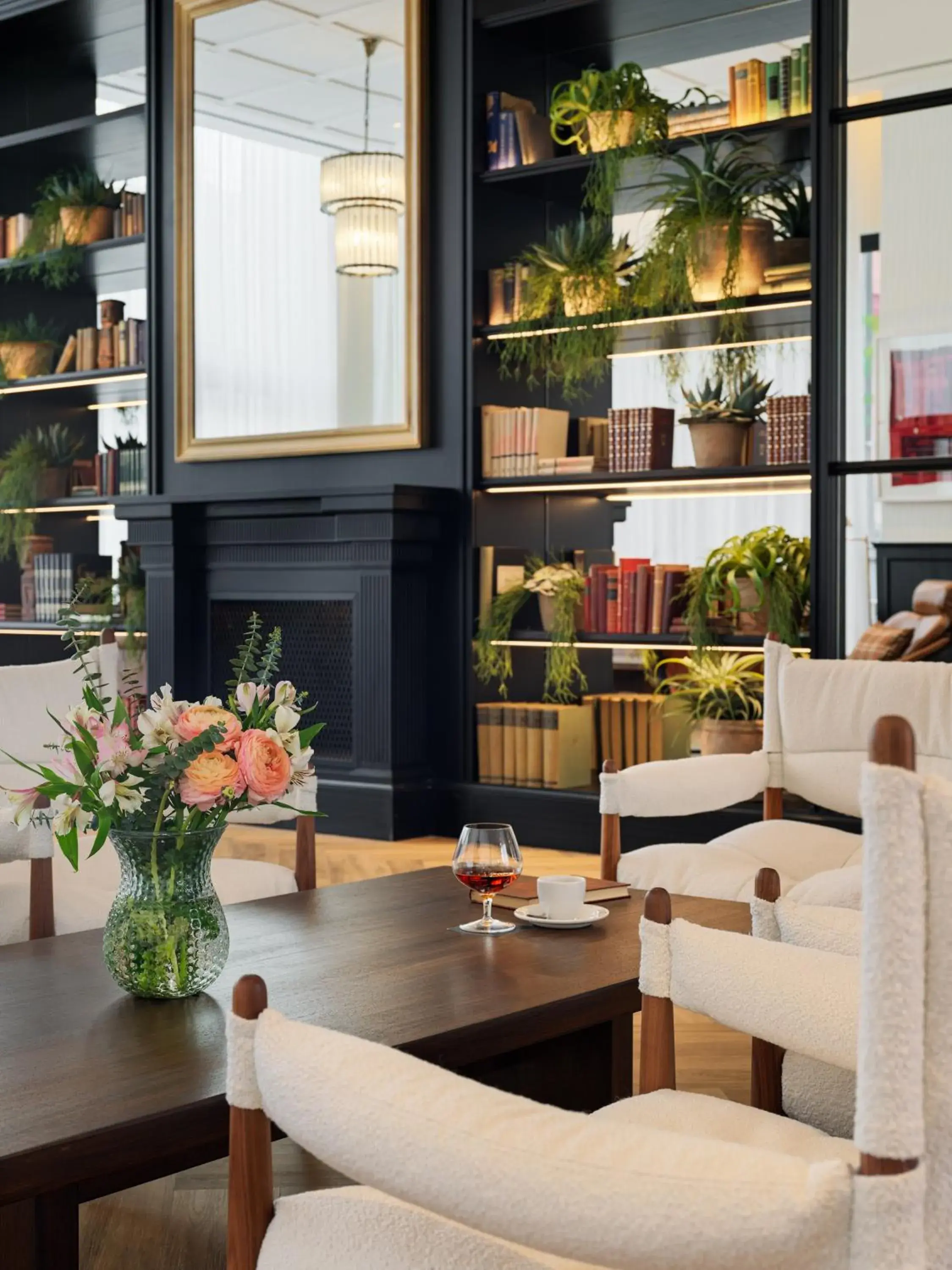 Property building in H10 Itaca Property building in H10 Itaca