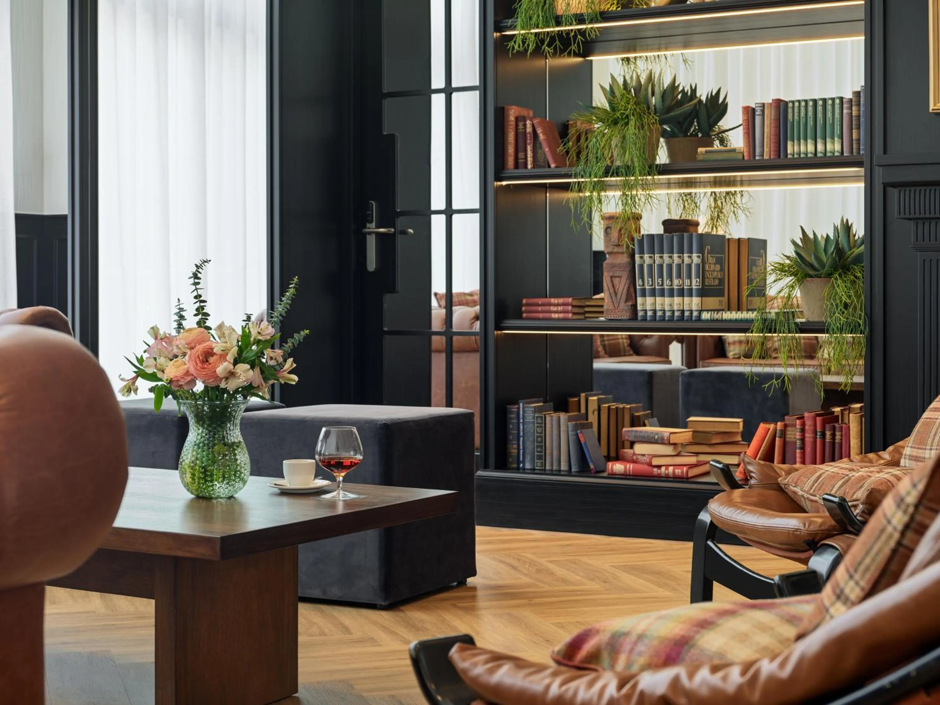 Library in H10 Itaca