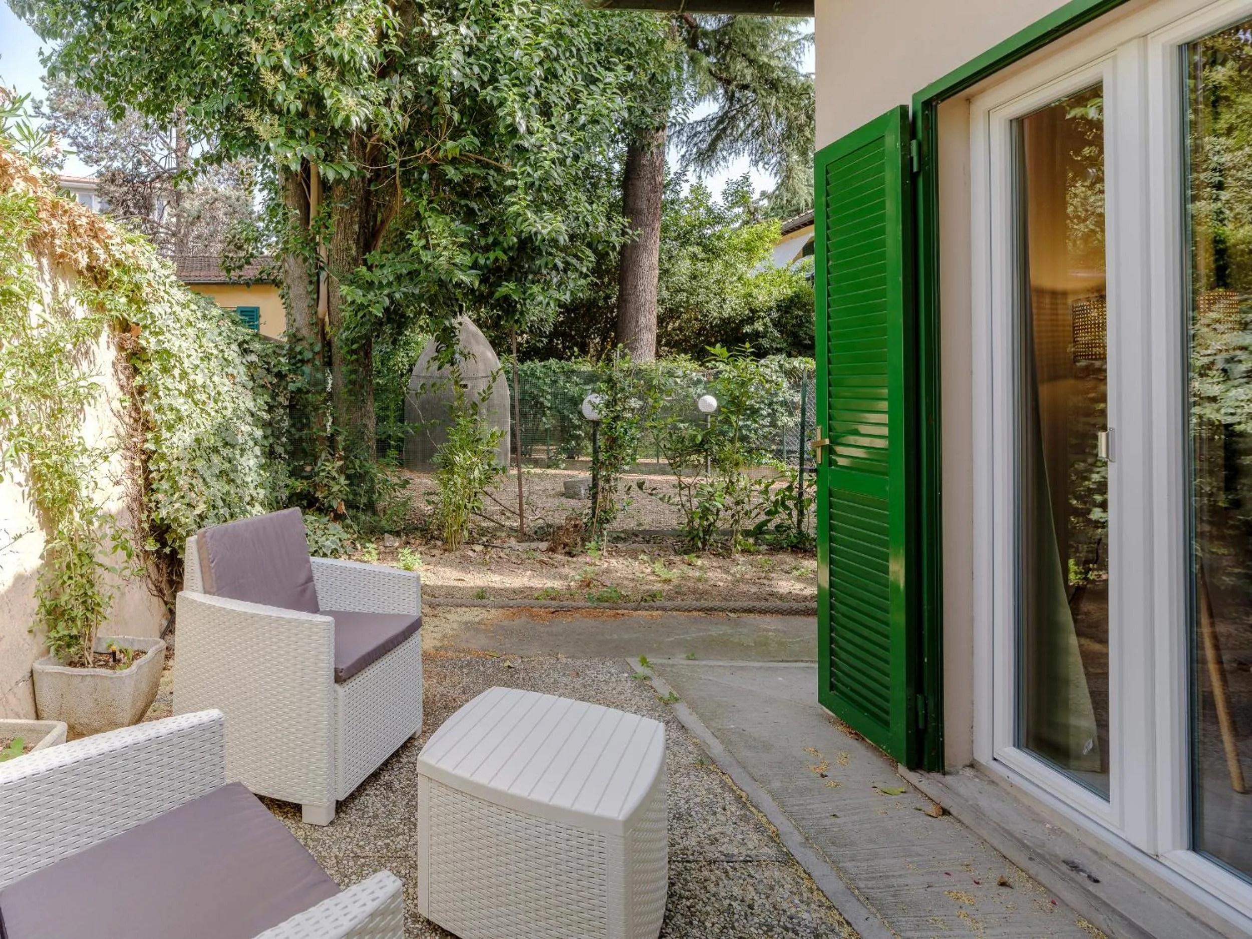 Garden in Villa Royal B&B