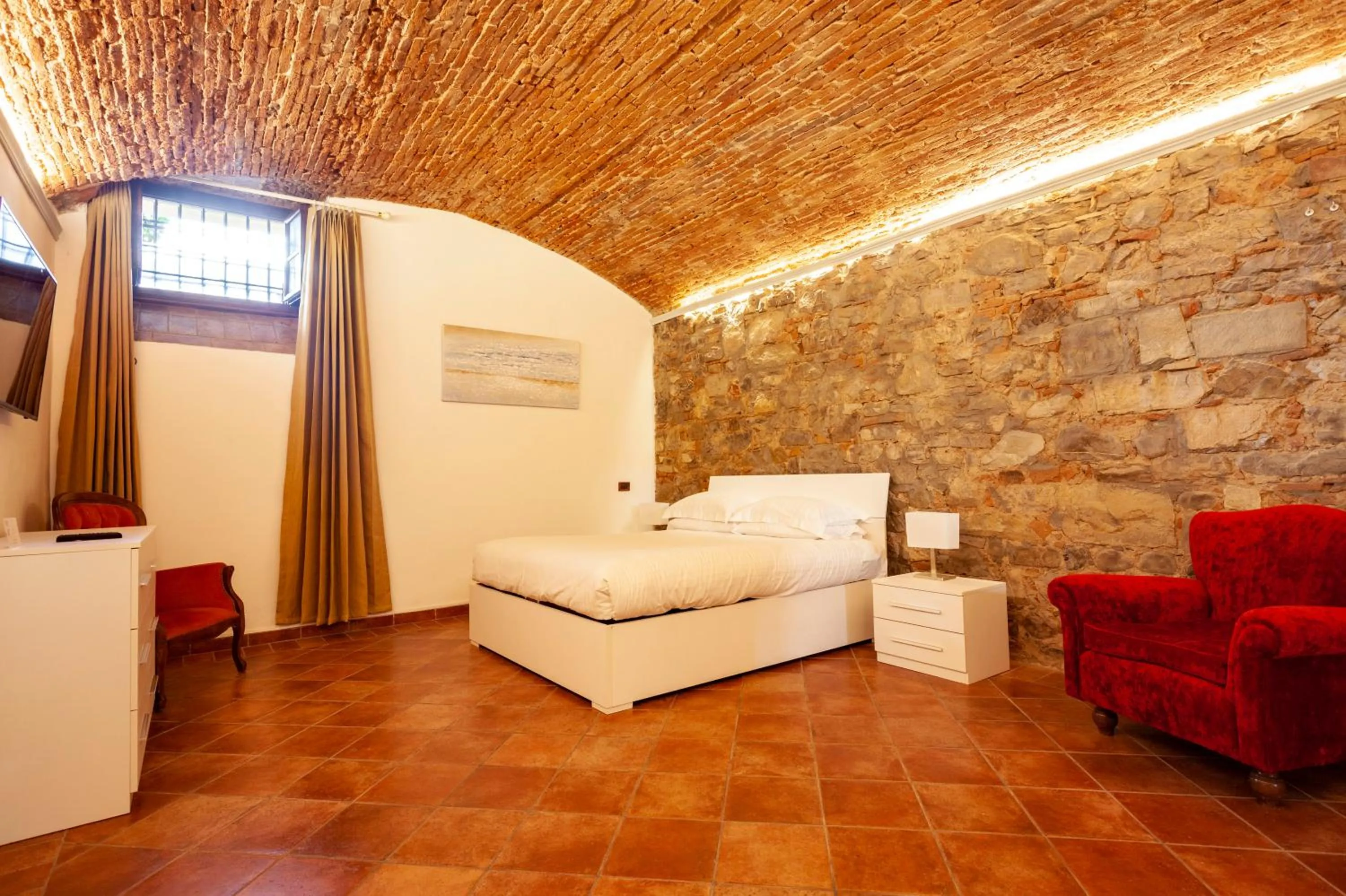 Bedroom, Bed in Villa Royal B&B