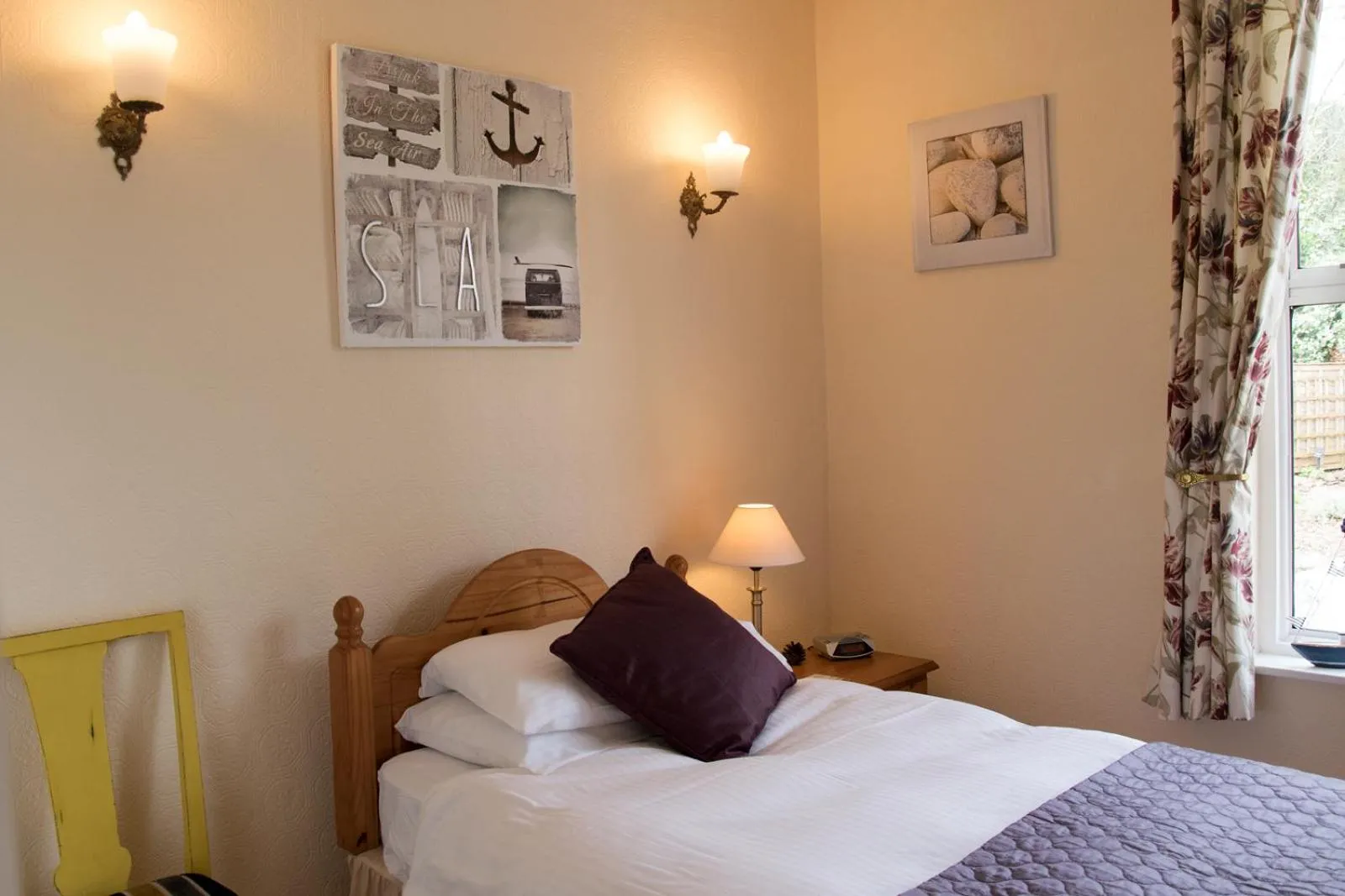 Bed in Avron House