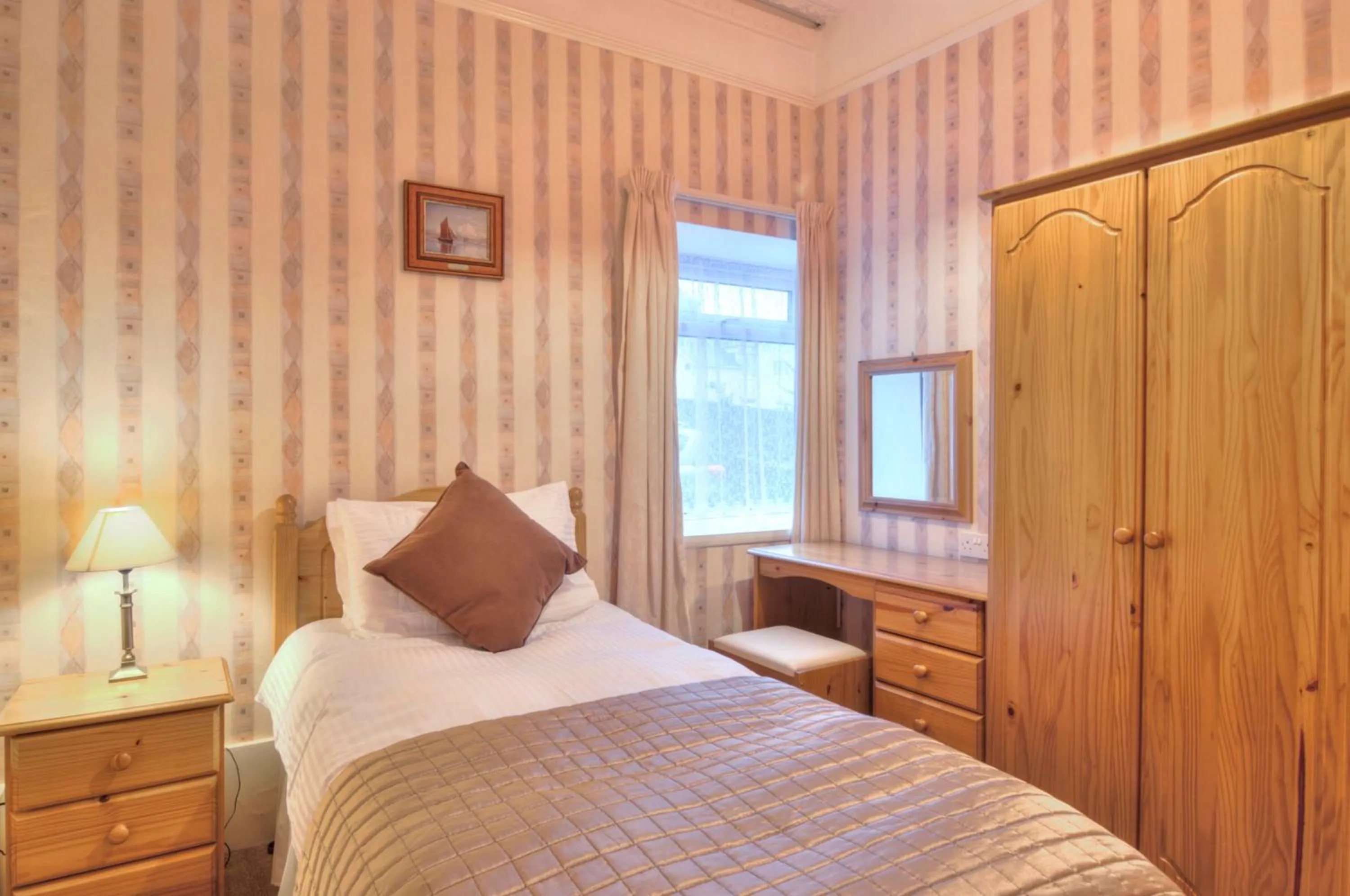 Bed in Avron House