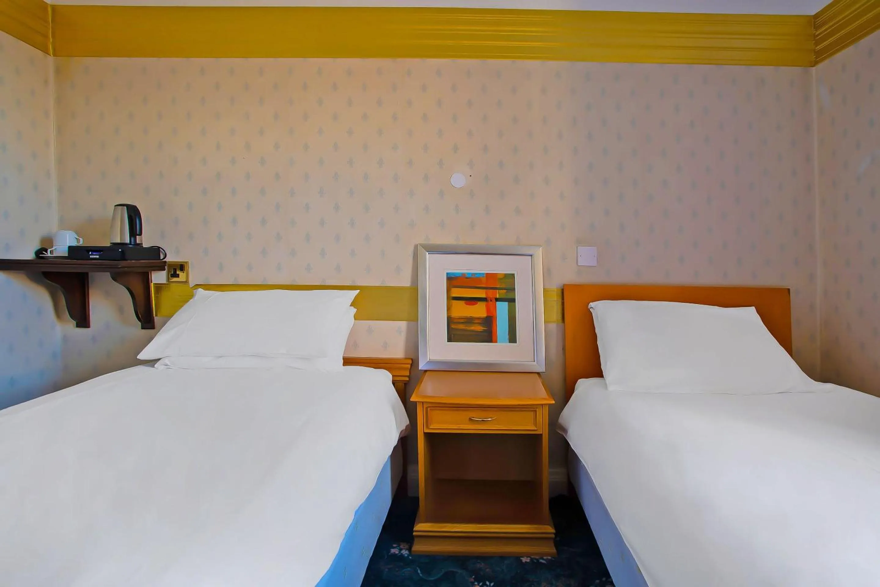 Bedroom in Great White Horse Hotel