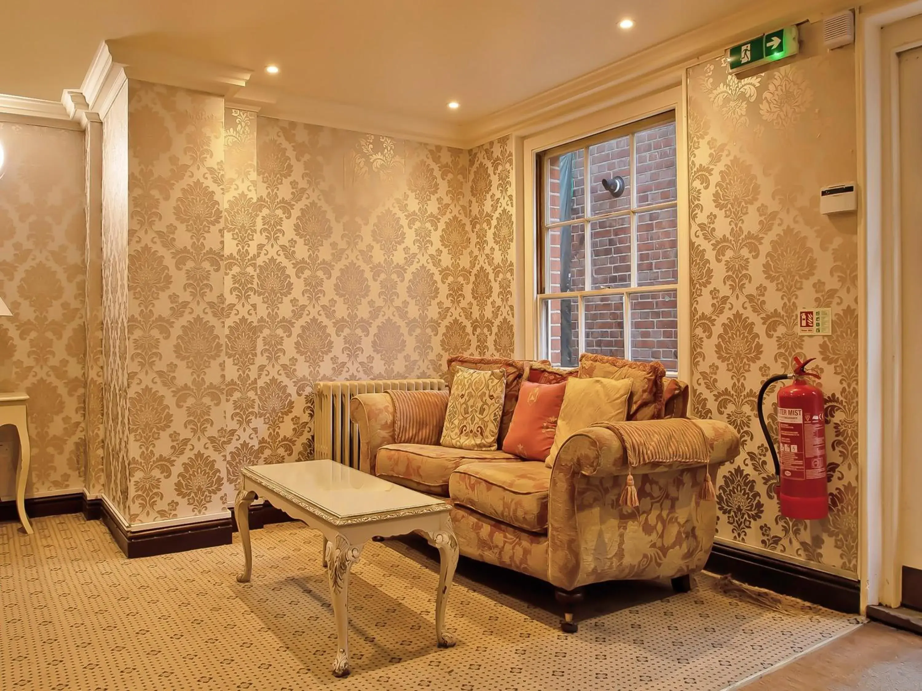 Lobby or reception in Great White Horse Hotel Lobby or reception in Great White Horse Hotel