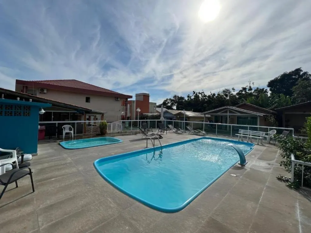 Swimming pool in Pousada Recanto Armação