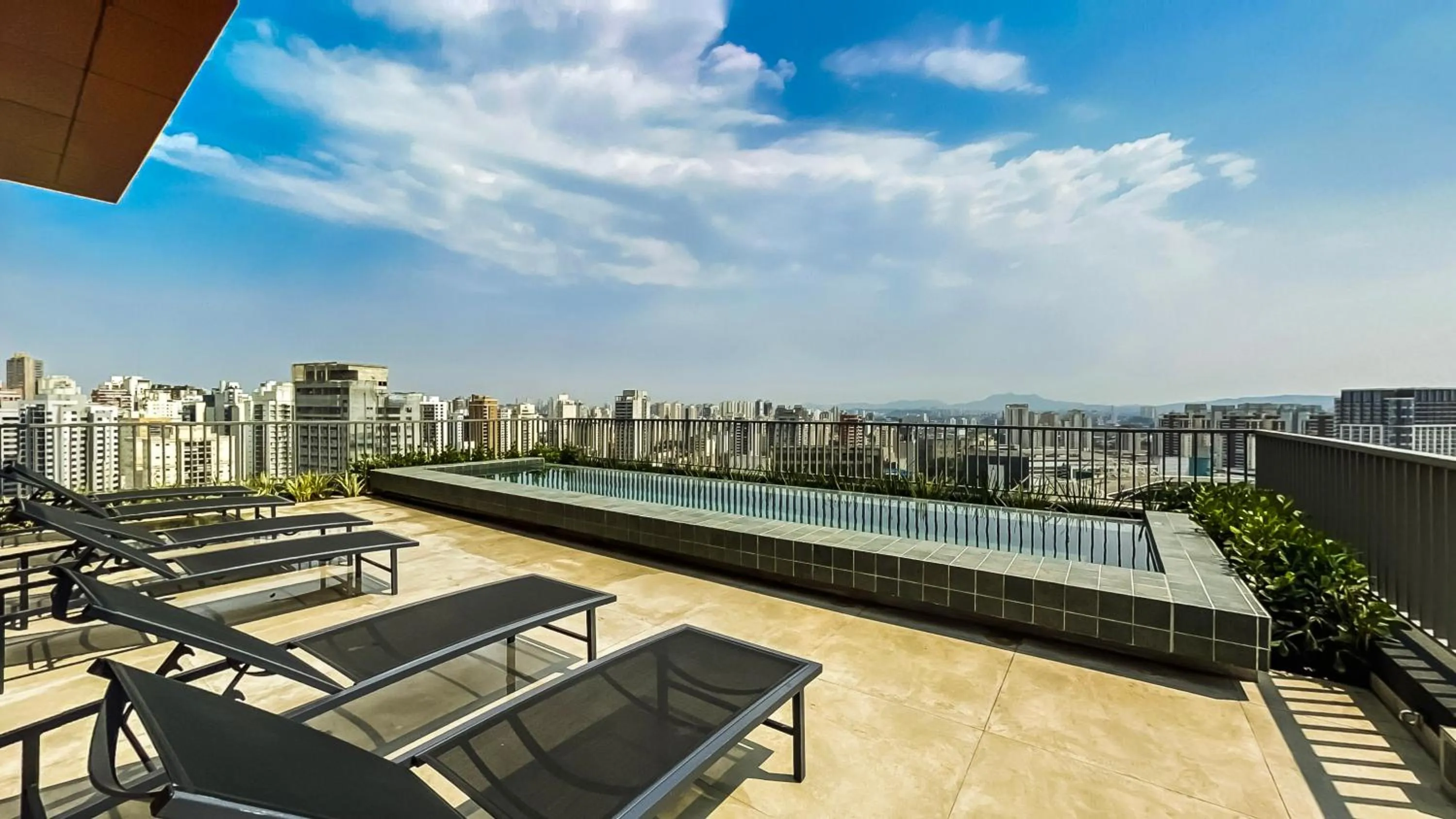 City view in 360 VN Turiassú by Housi