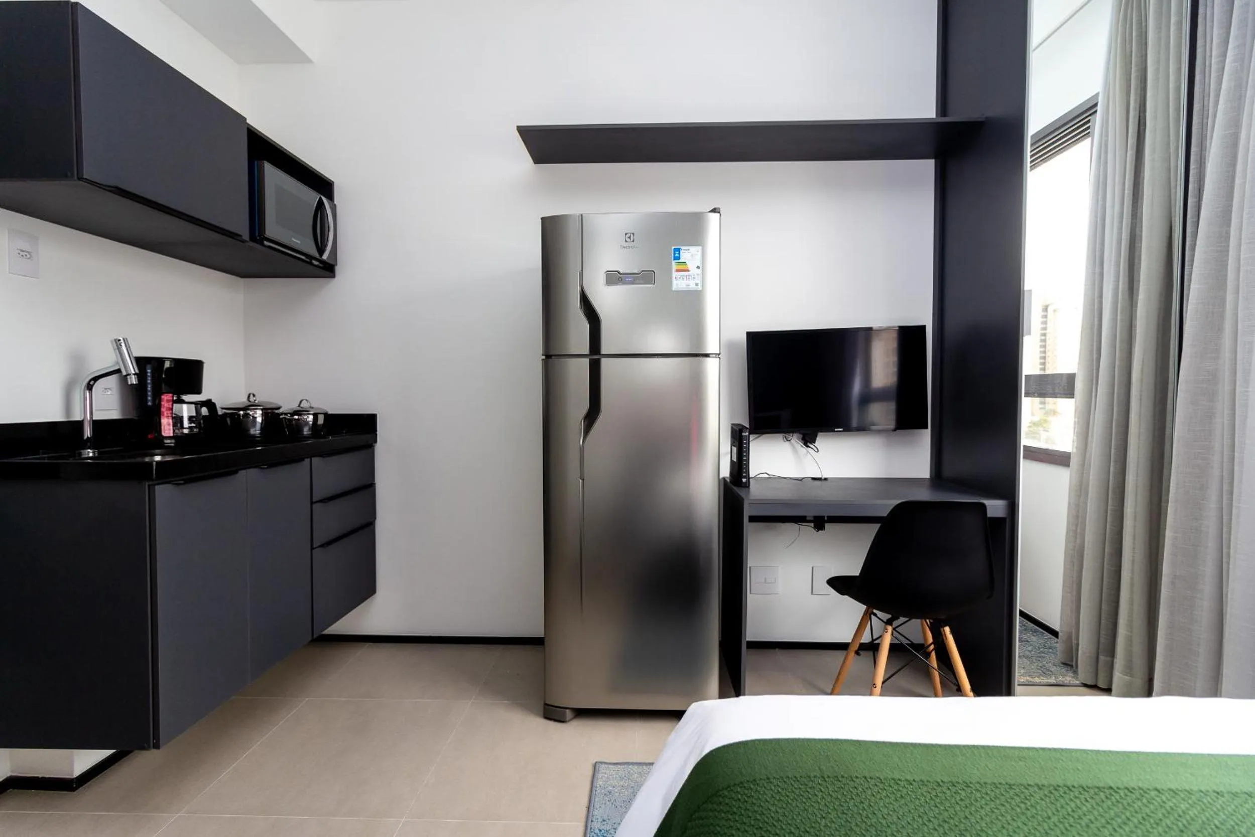 Kitchen or kitchenette in 360 VN Turiassú by Housi