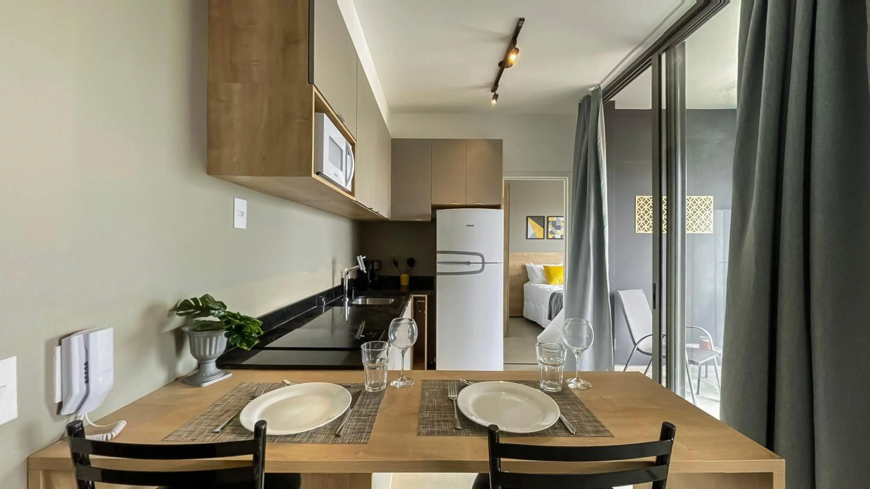 Kitchen or kitchenette in 360 VN Turiassú by Housi