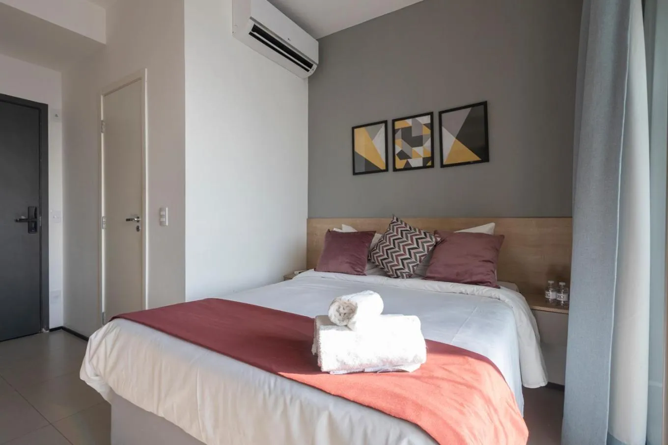 Bedroom, Bed in 360 VN Turiassú by Housi