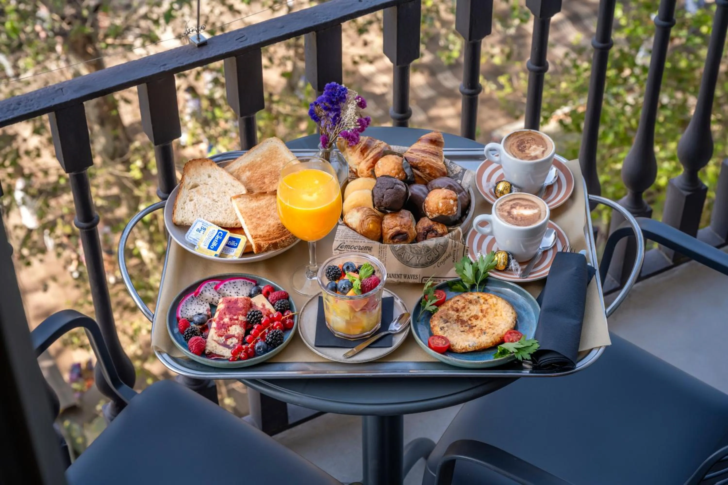 Breakfast in Hotel SERHS Rivoli Rambla