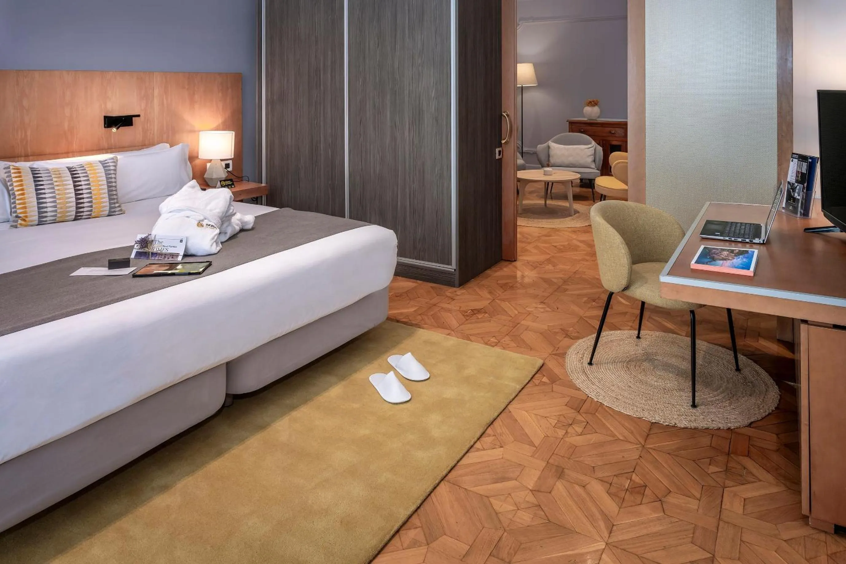 Photo of the whole room, Bed in Hotel SERHS Rivoli Rambla