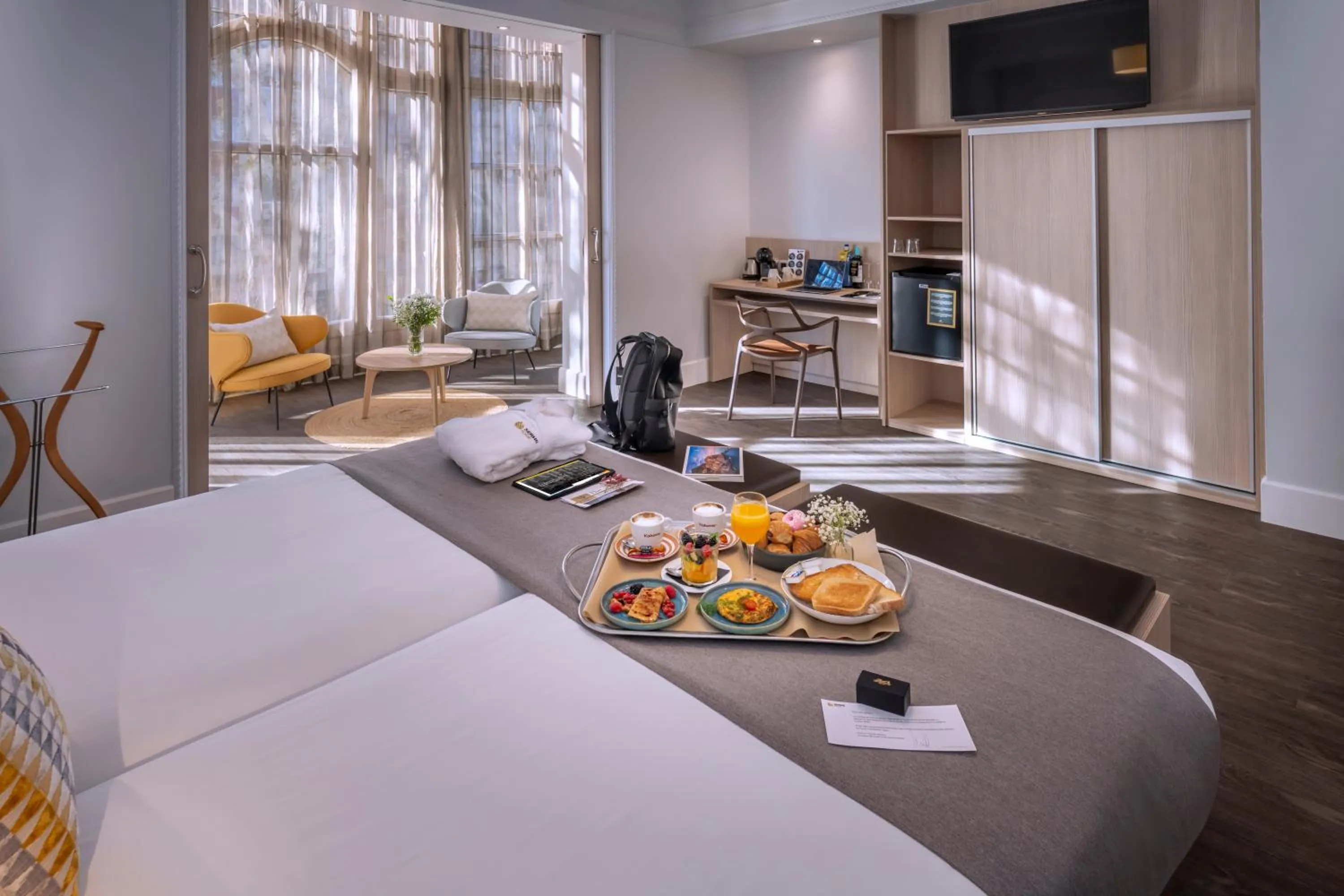 Photo of the whole room, Bed in Hotel SERHS Rivoli Rambla