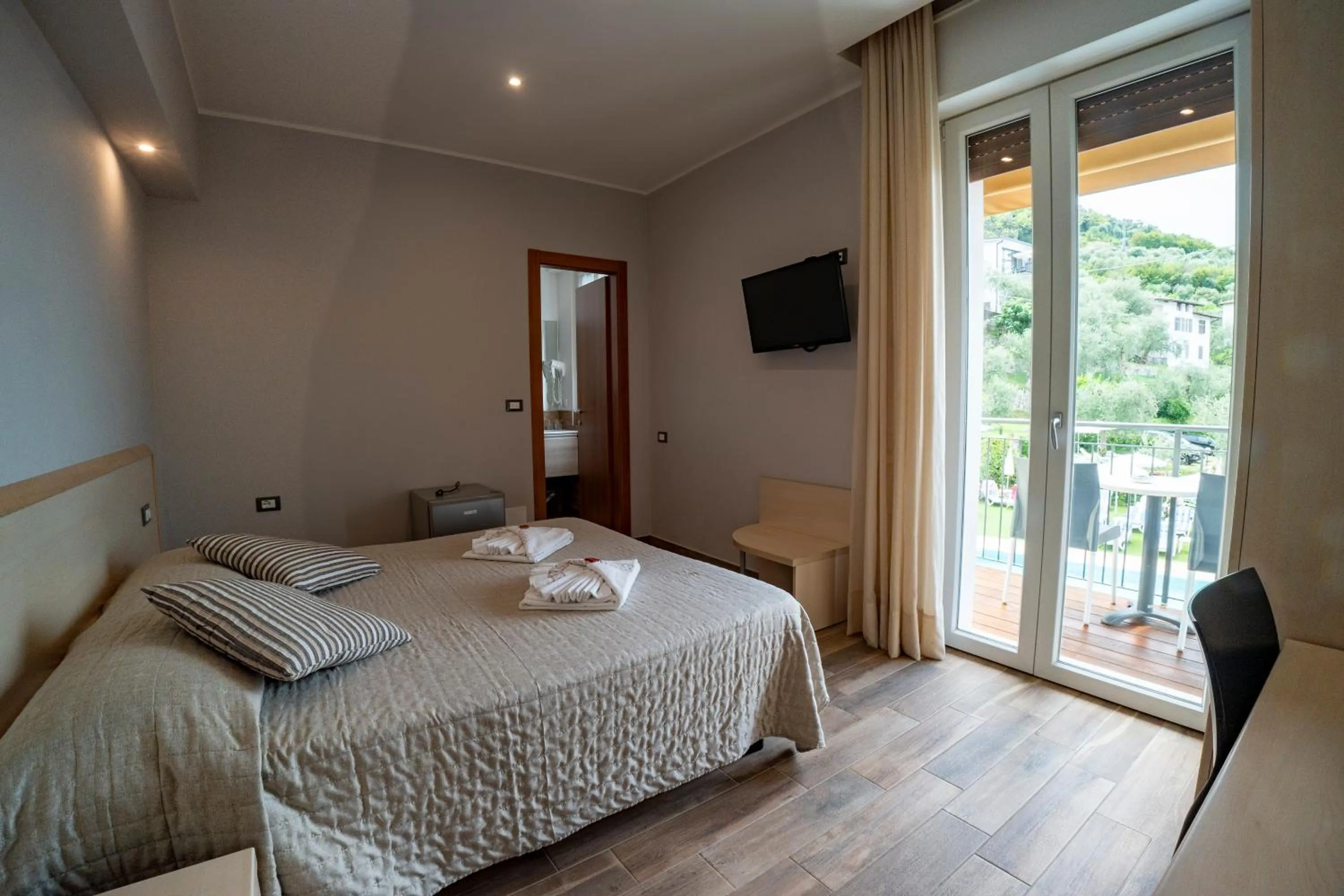 Bed in Hotel Garni Rosmari