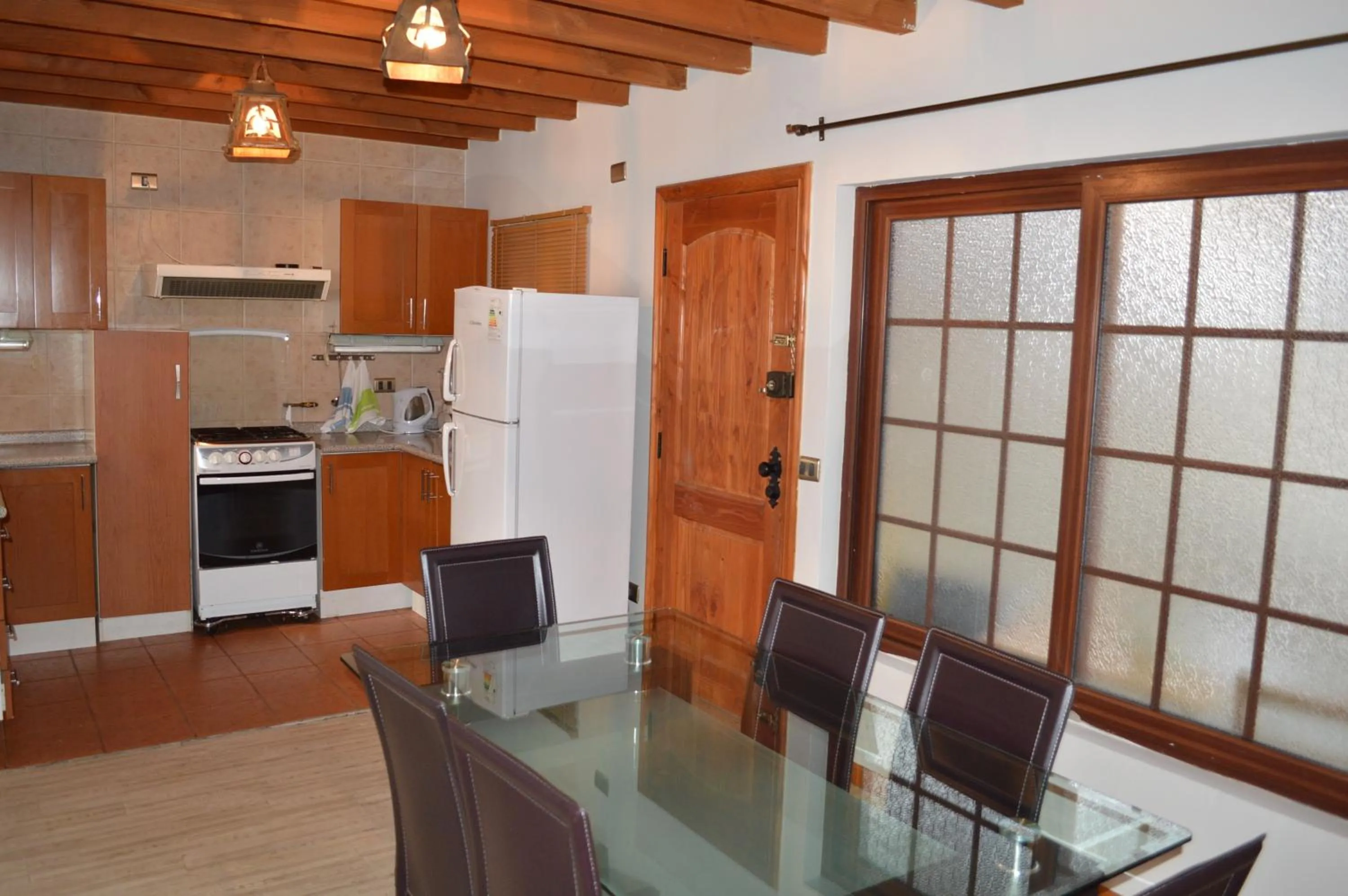 Kitchen or kitchenette in Cabañas del Teatro Frutillar
