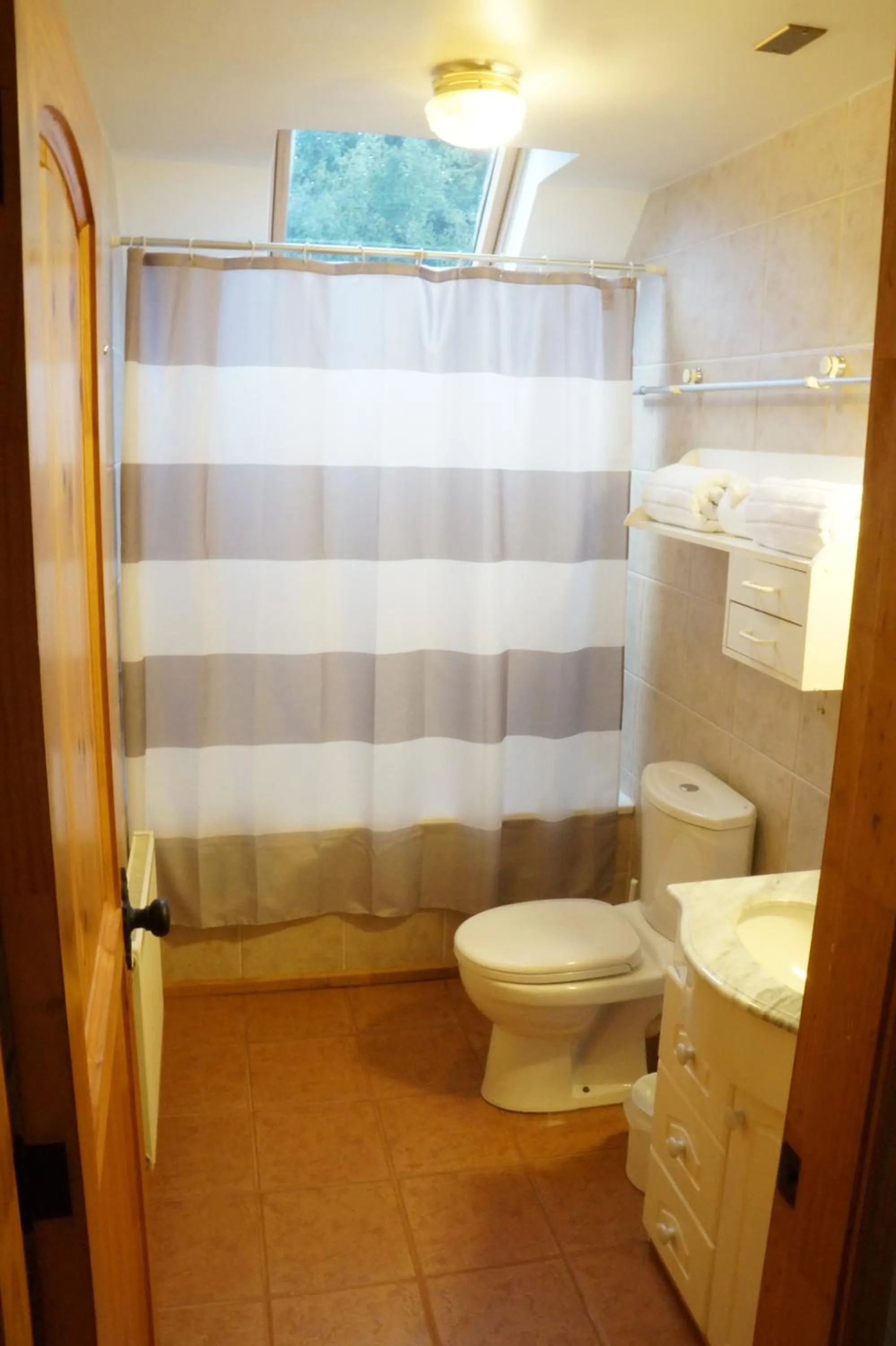 Bathroom in Cabañas del Teatro Frutillar