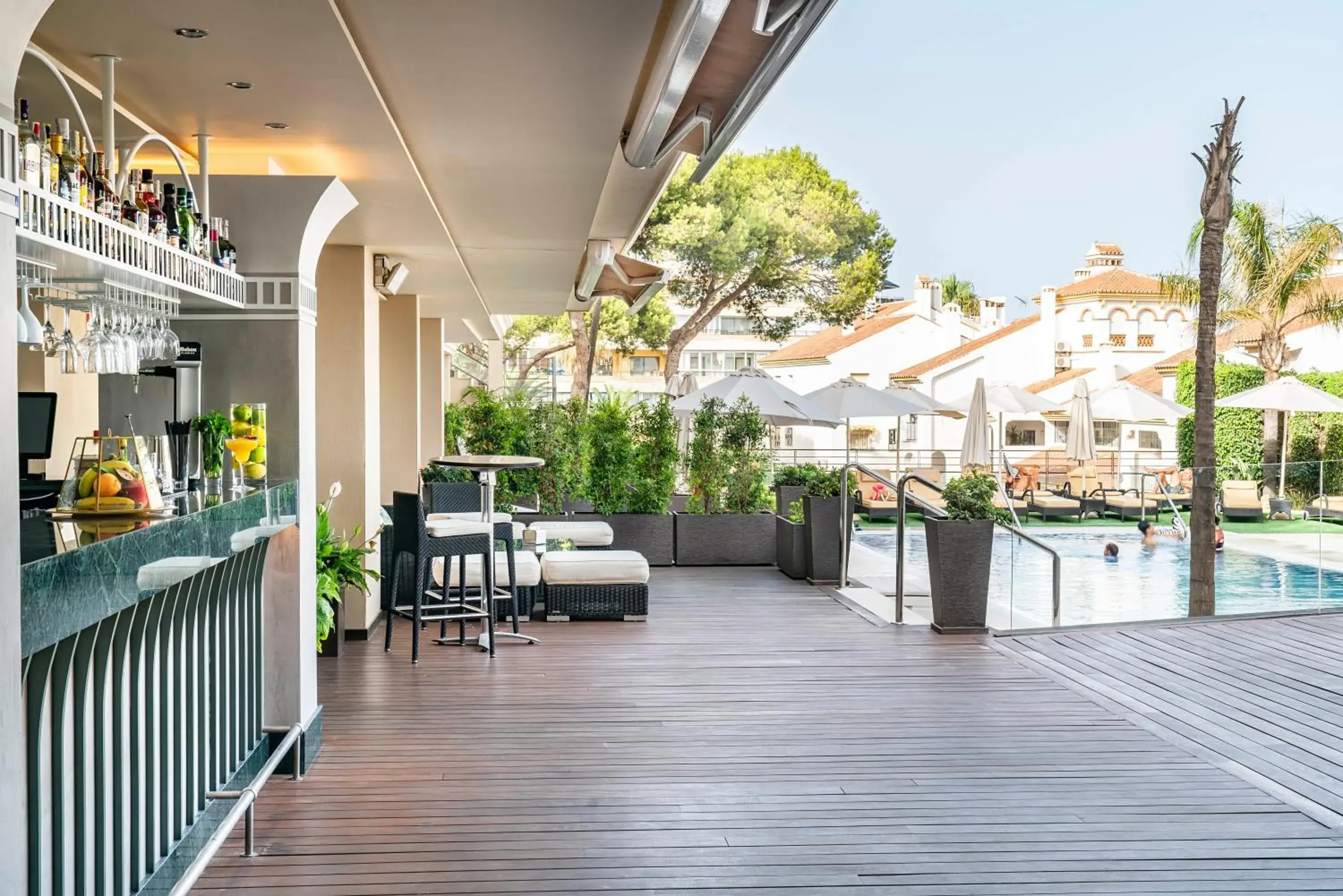 Swimming pool in Vincci Selección Aleysa Swimming pool in Vincci Selección Aleysa