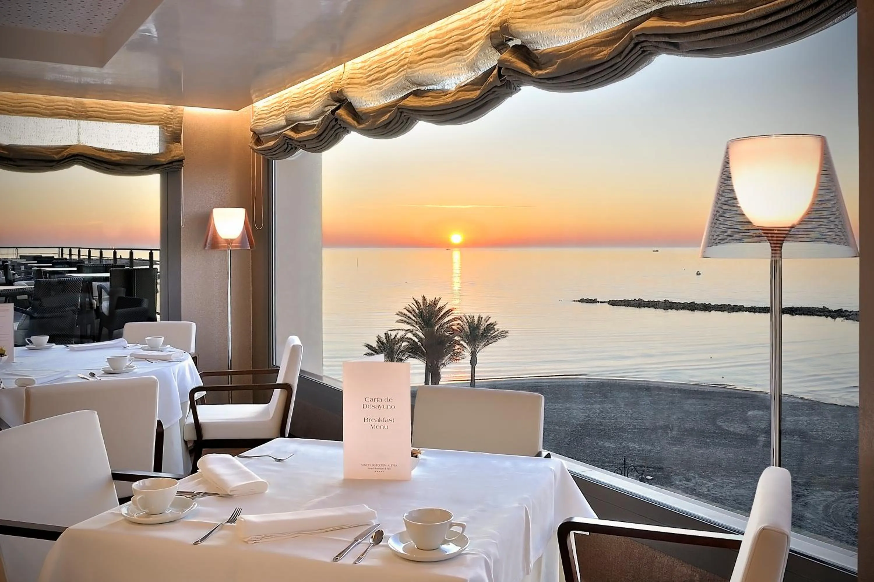 Restaurant/places to eat in Vincci Selección Aleysa