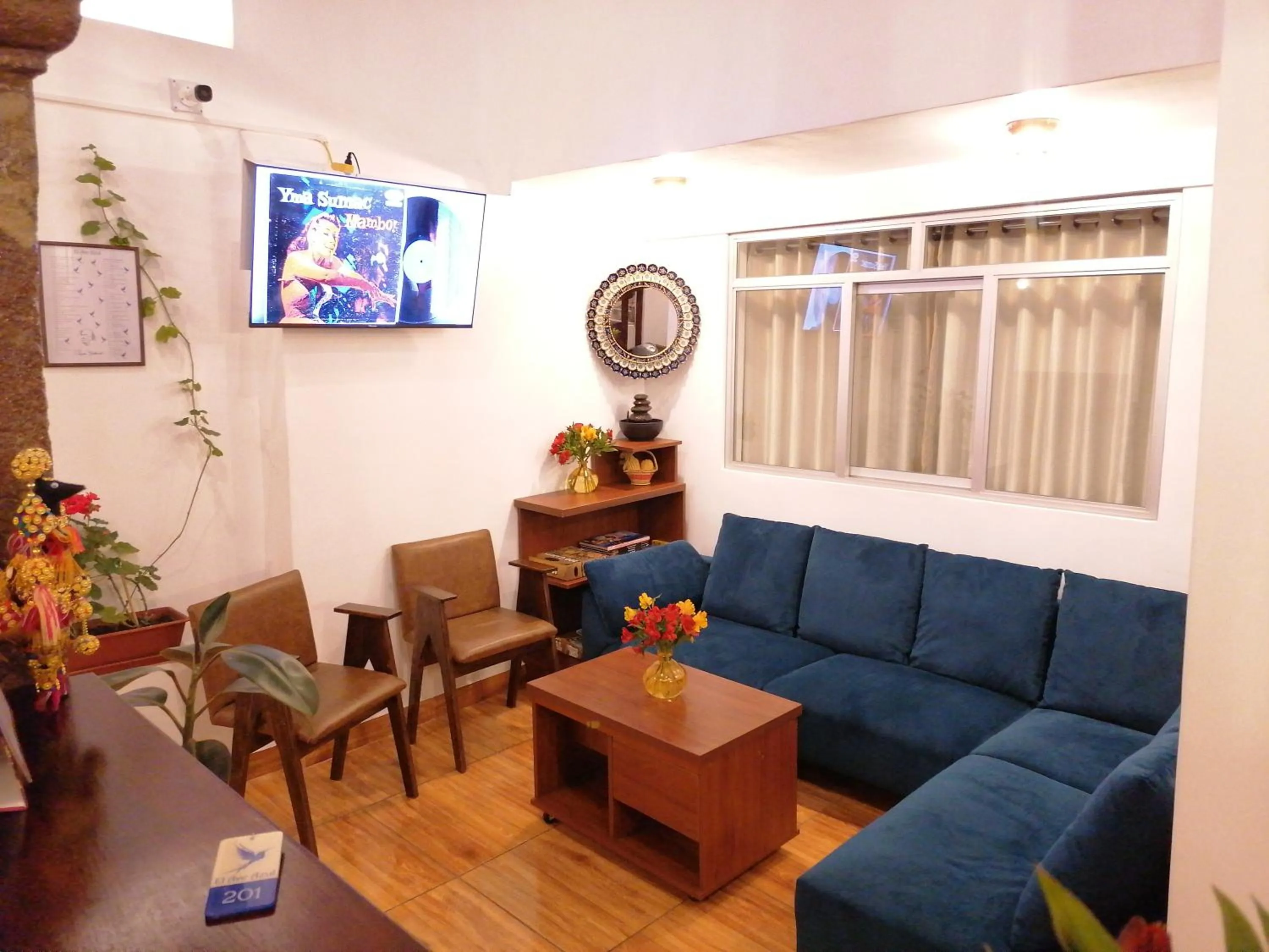 TV and multimedia in El Ave Azul Boutique Hotel Cusco