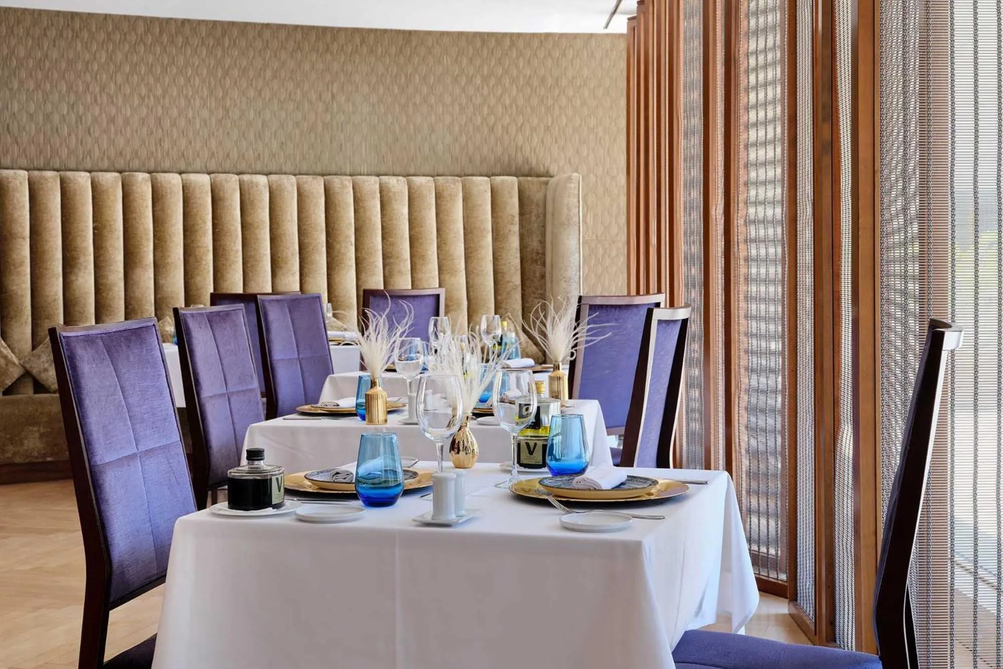 Restaurant/places to eat in Eurostars Grand Marina Hotel GL