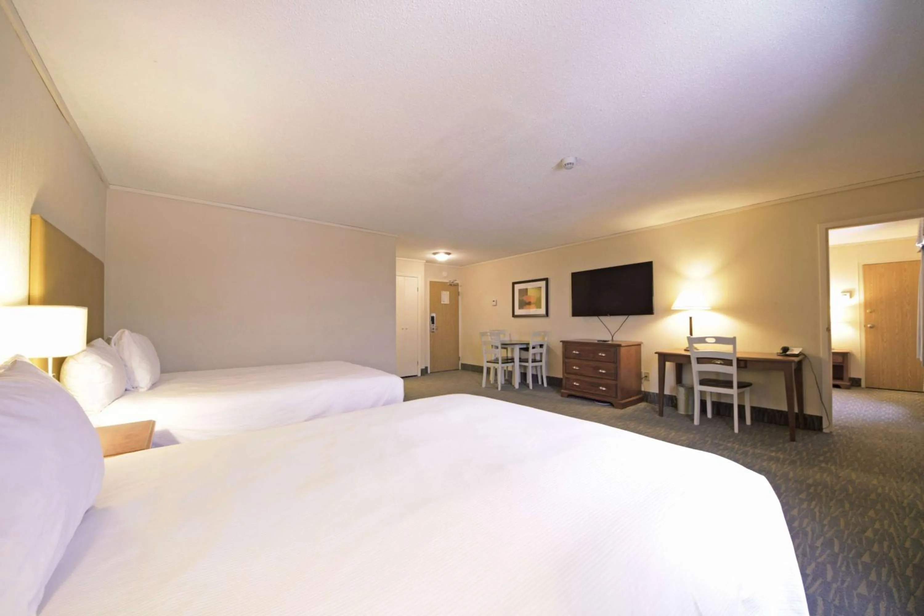 Photo of the whole room, Bed in The Water Tower Inn - BW Premier Collection