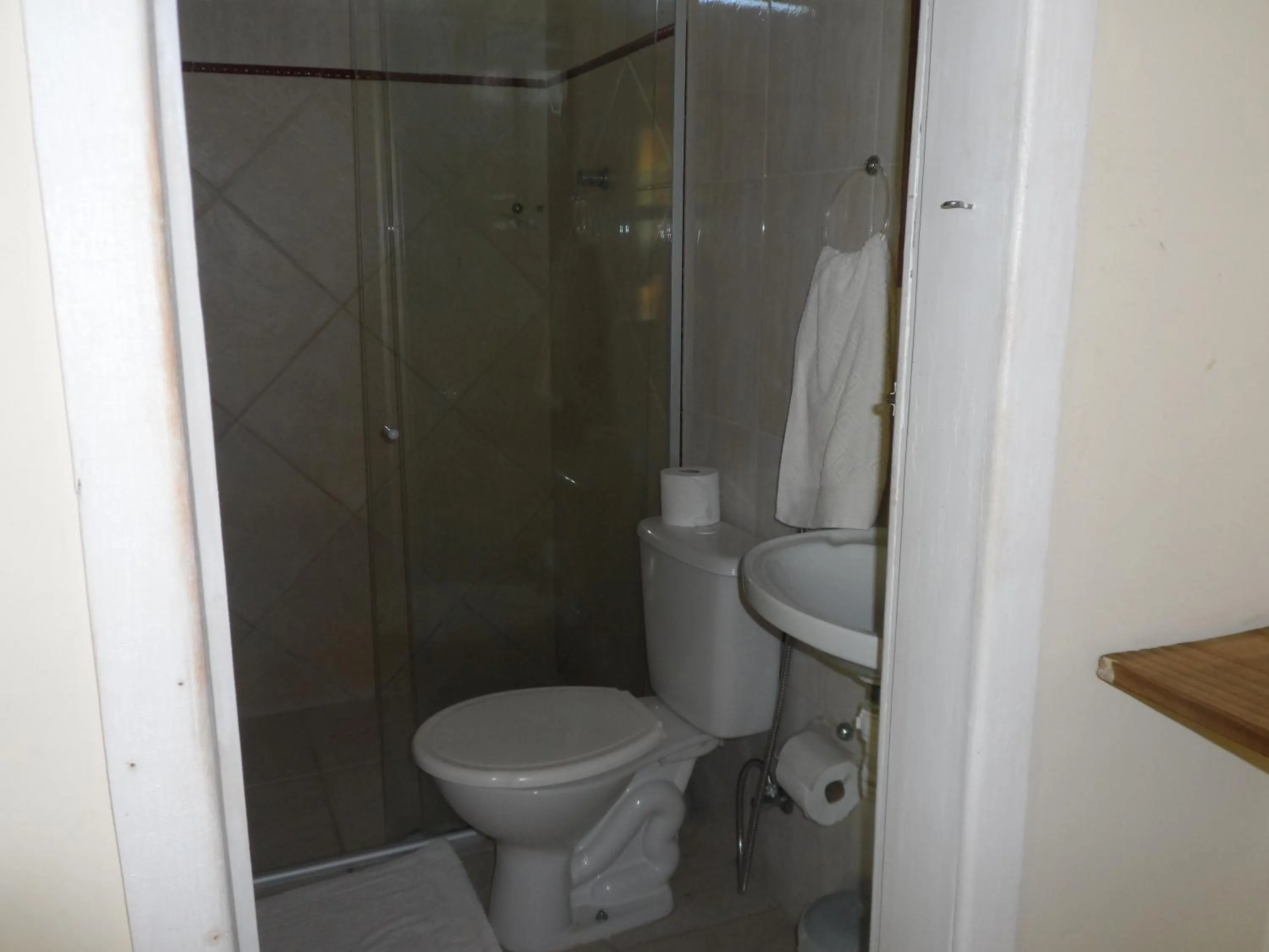 Toilet in Cais Dourado Pousada